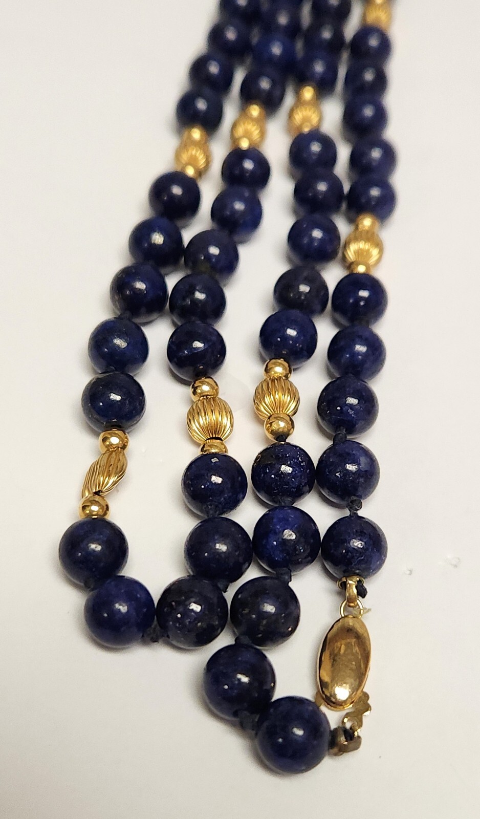Vintage 8.05 Lapis Lazuli & 14K Yellow Fluted Bead Strand Necklace 31.5″