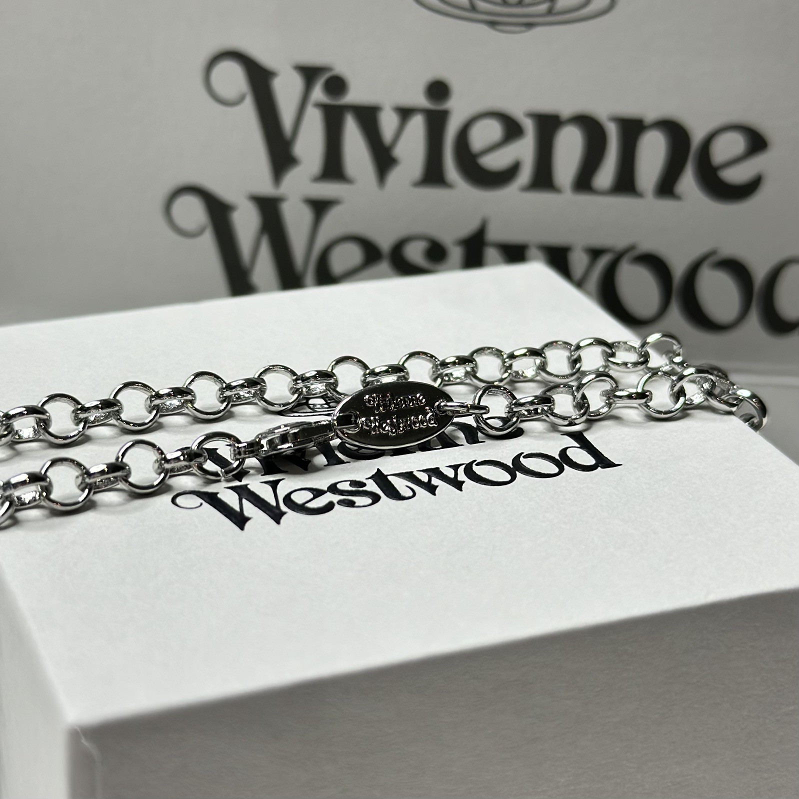 [Box+Pounch] Vivienne Westwood Flower Amethyst 4.5cm orb necklace