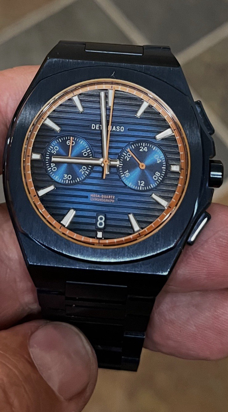DETOMASO Voltre Chronograph Quartz Date Blue Dial Blue Metal Bracelet Box