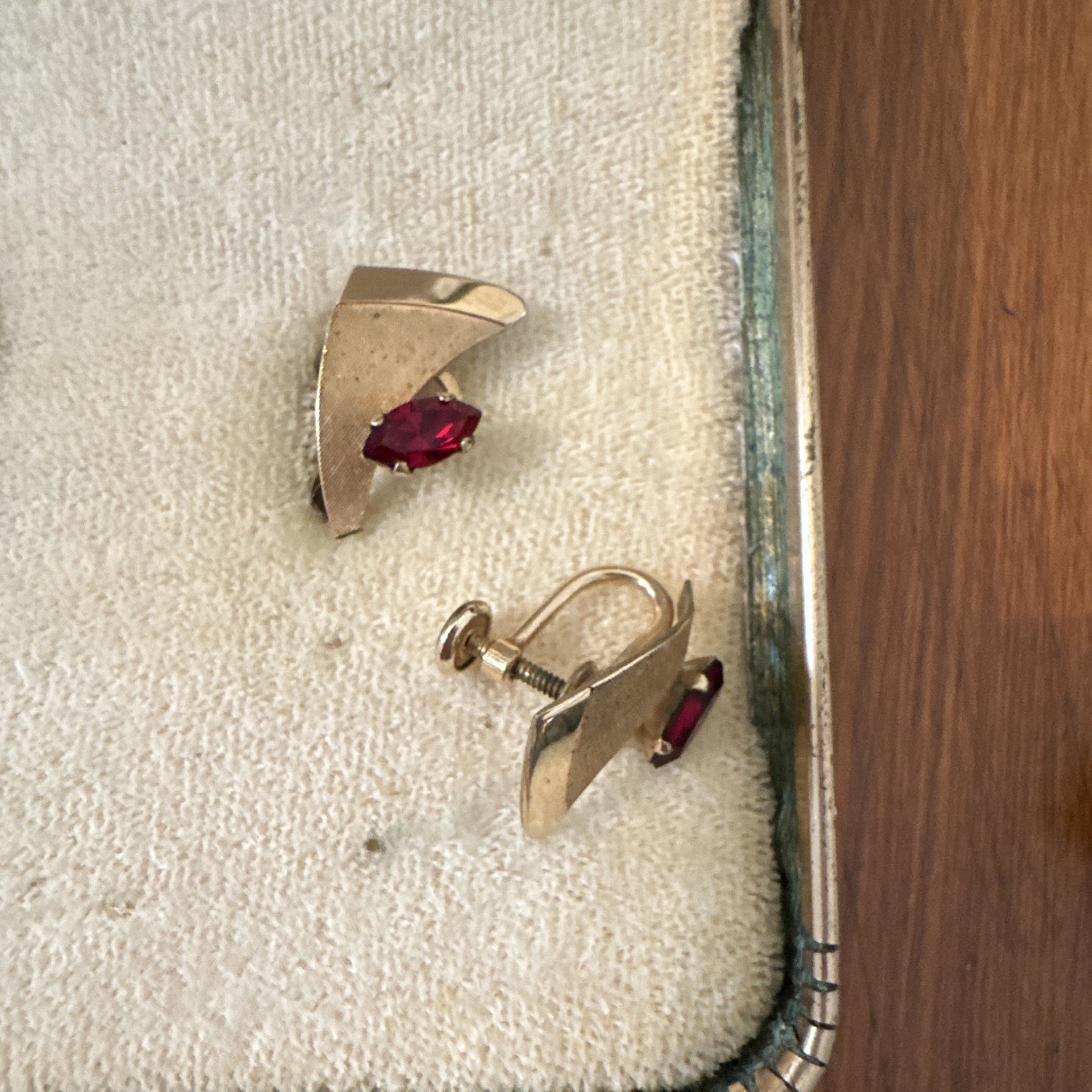 Van Dell Signed 12k Gold Filled Brooch & Earrings Set Red Marquise Stones