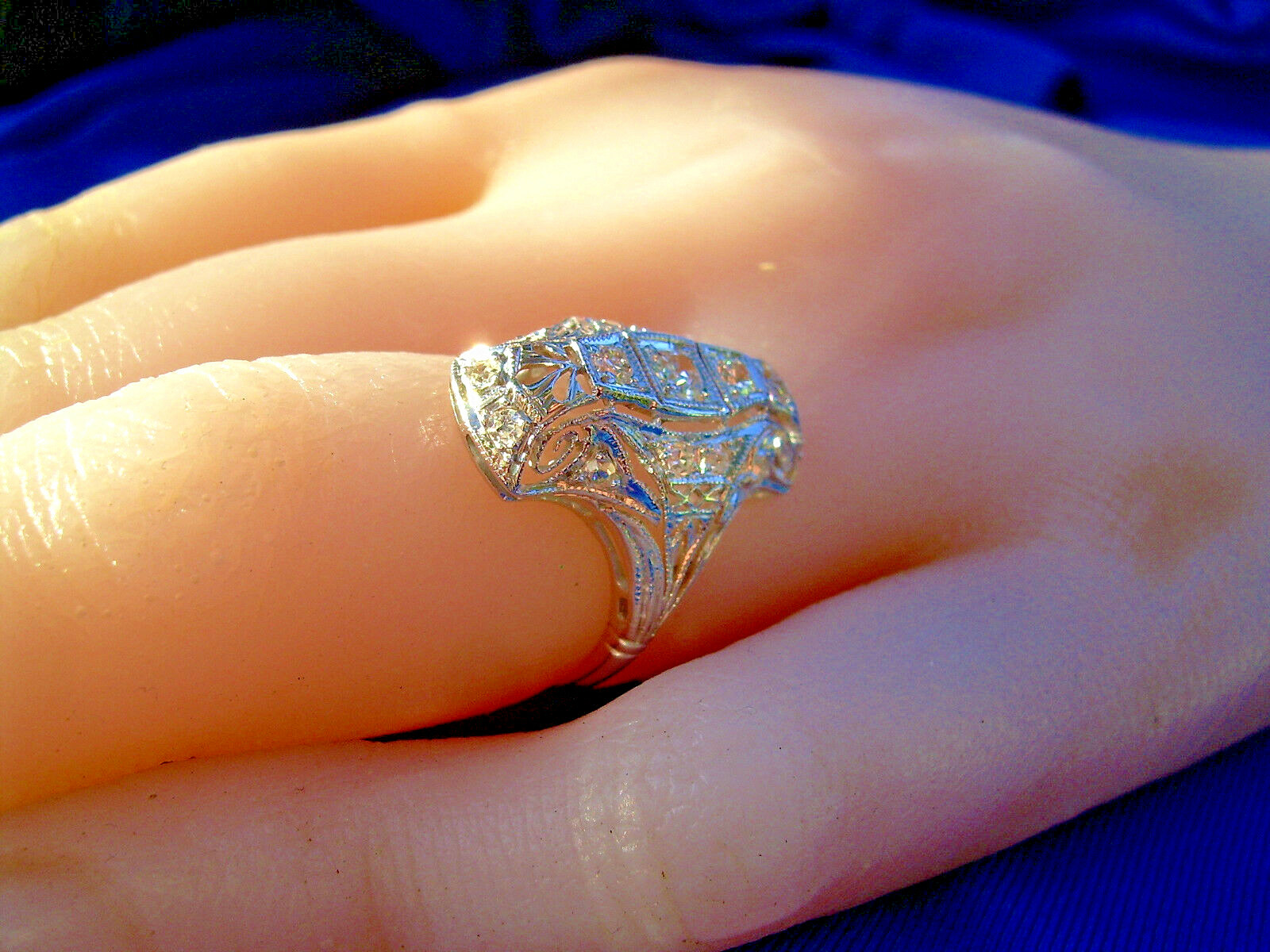 Originbal EARTH MINED DIAMOND ART Deco Engagement Ring Antique PLATINUM Filigree