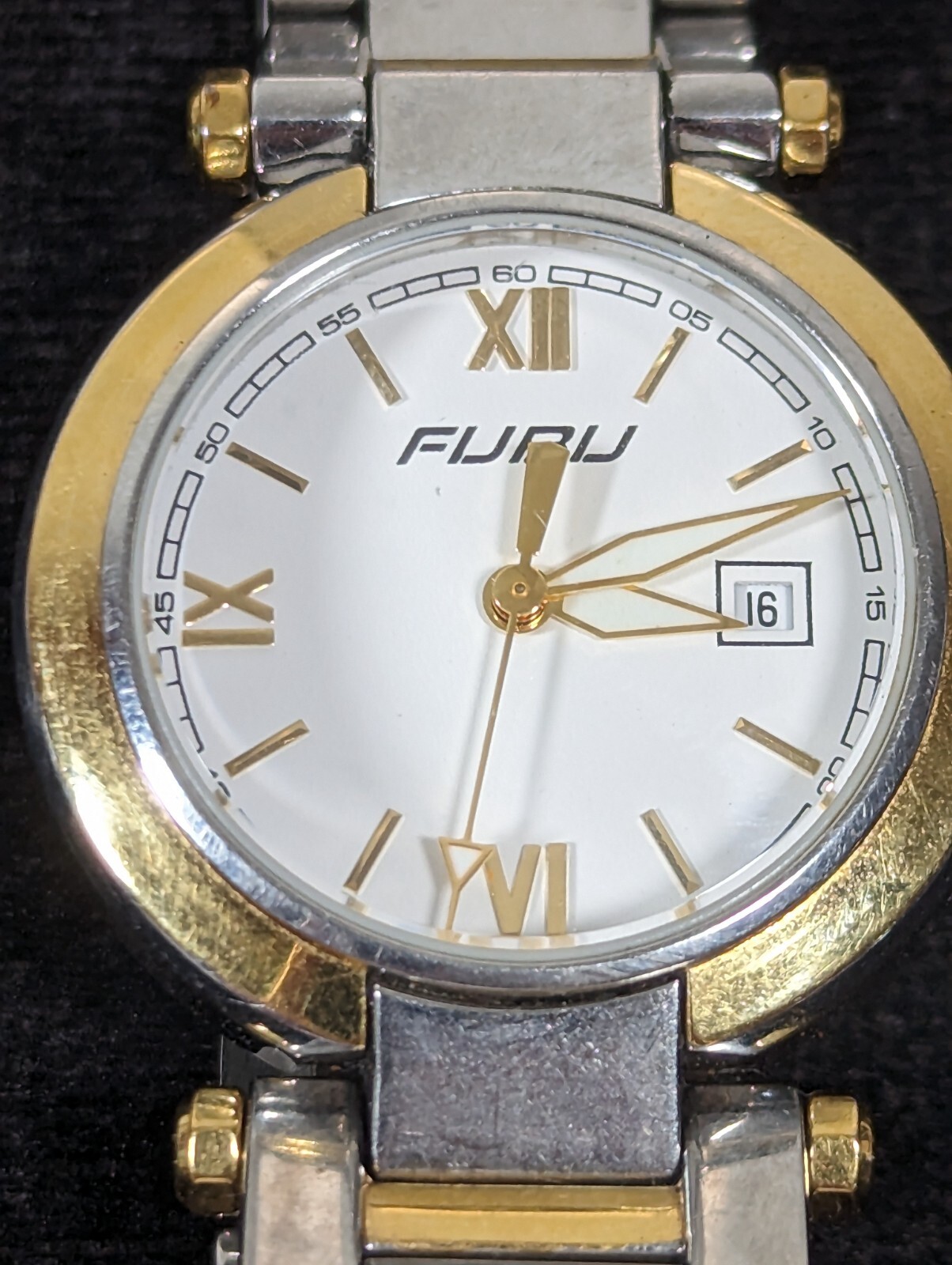 Vintage FUBU 7 Jewels Swiss Date Indicator Two Tone Stainless St Band Watch 6 In