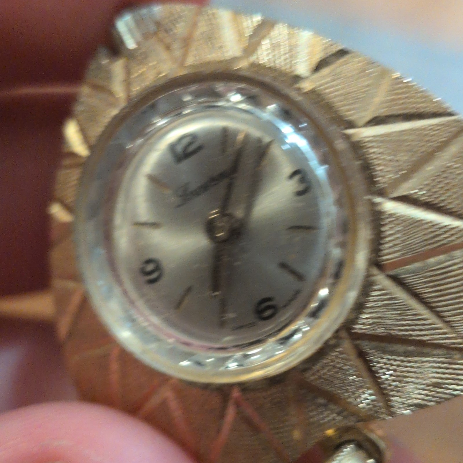 Lucerne Swiss Made Women’s Vintage Dress Manual Mechanical Watch Silver Dial