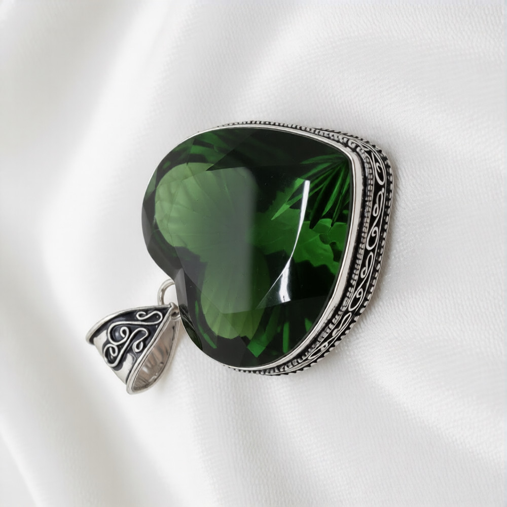 Peridot Heart Gemstone Handmade 925 Sterling Silver Ethnic Jewelry Pendant 2″