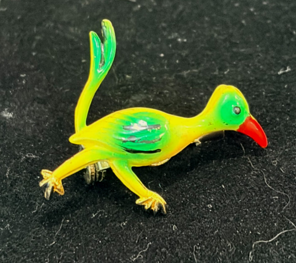 vintage Republic of Korea (ROK) enamel roadrunner bird brooch