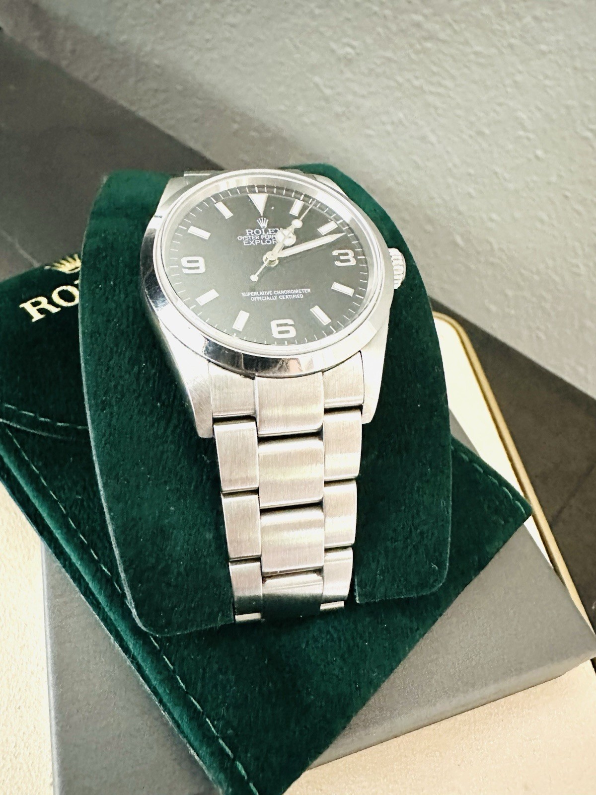 Men’s Stainless Rolex Explorer I Ref 114270 Black Dial Watch~ Z Serial