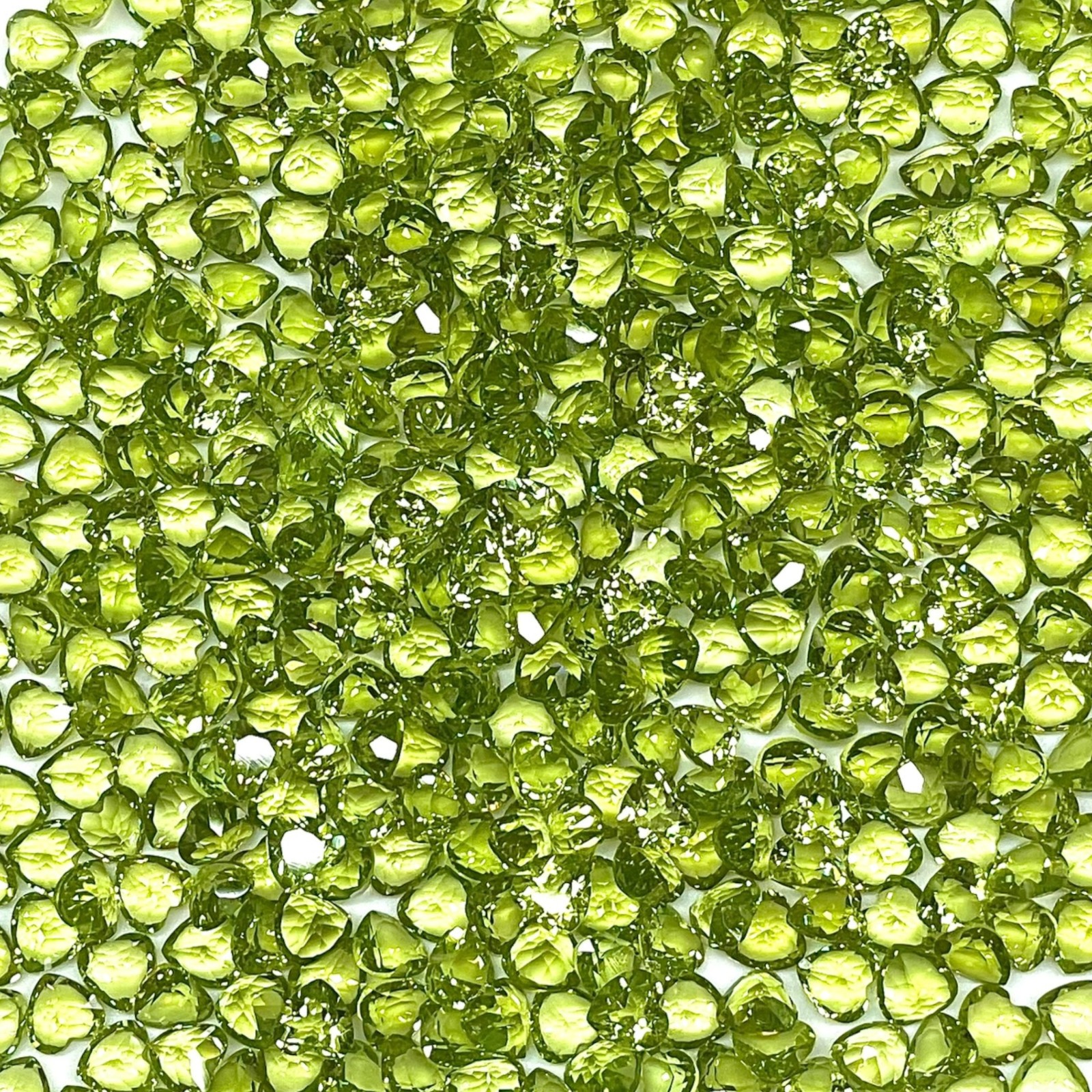 25 Pcs Natural Peridot 4mm Heart Cut Untreated Top Green Loose Gemstones Lot