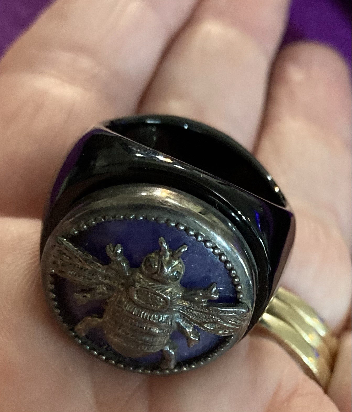Vintage Sterling 925 Men’s Bee Ring Black Onyx Stone Chunky Signet Ring Sz 11