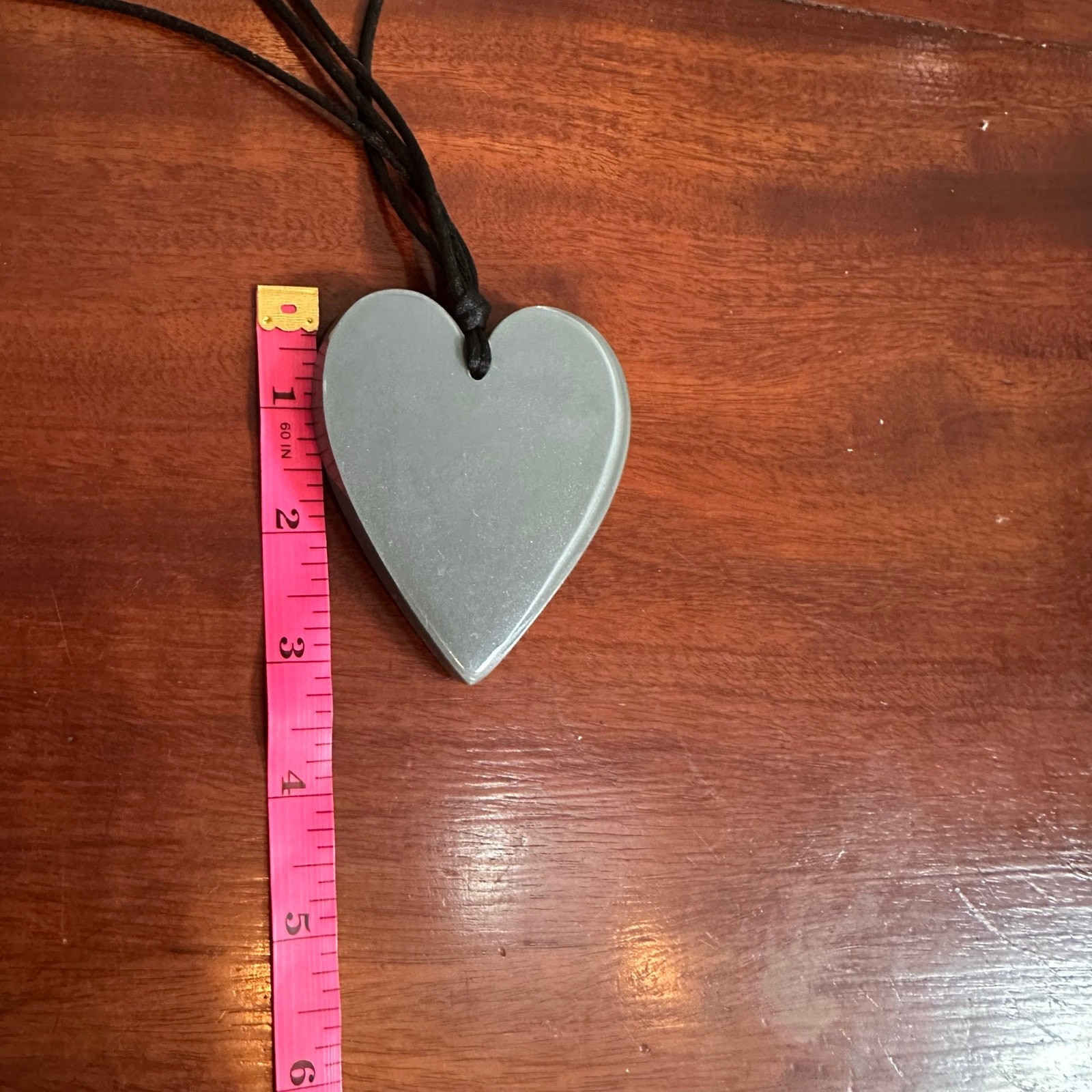 Zsiska Heart Necklace Oversized Lagenlook Contemporary Jewelry Gray Black Cord