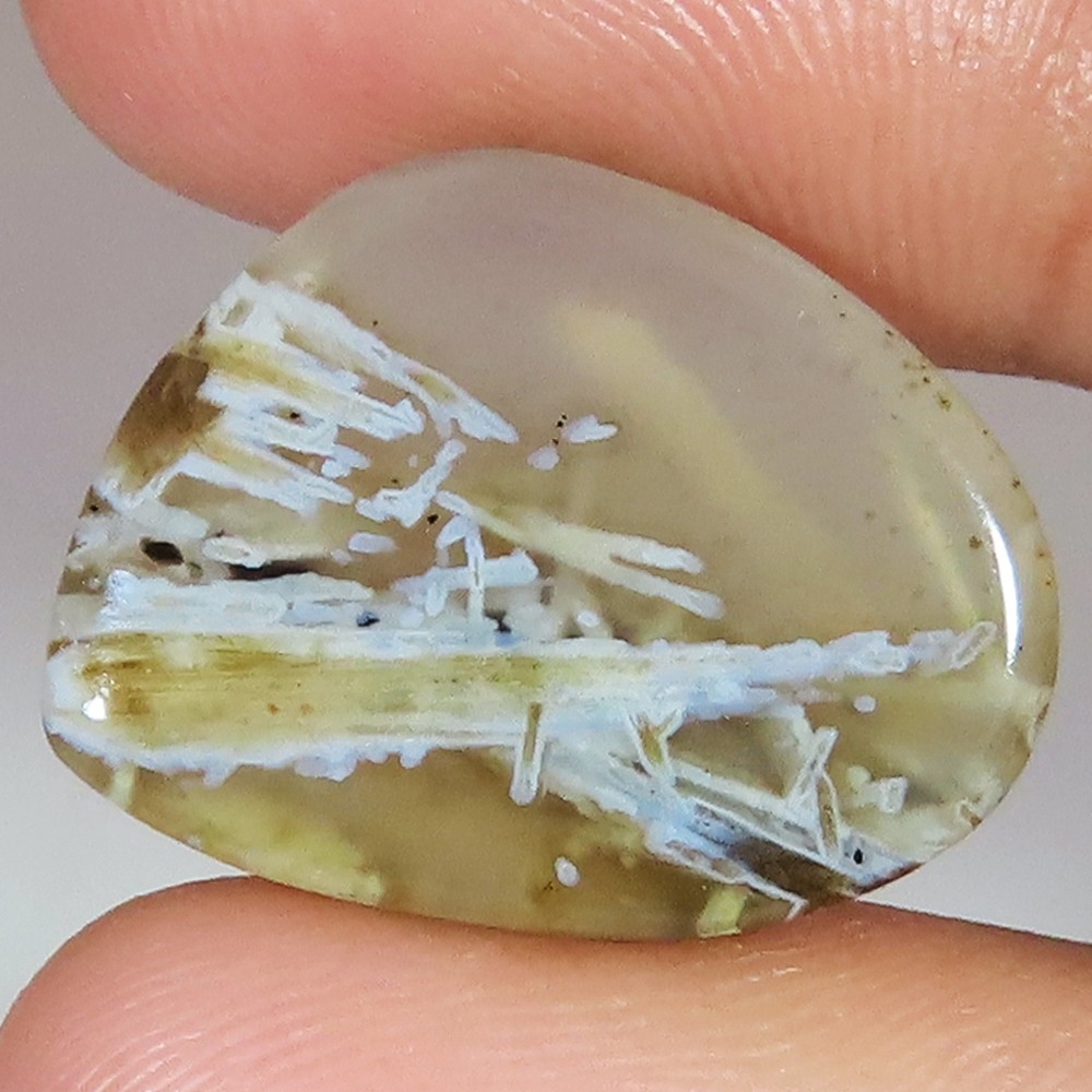 natural TURKISH STICK AGATE cabochon loose gemstone 17.95 Carat. (18x22x05 mm)