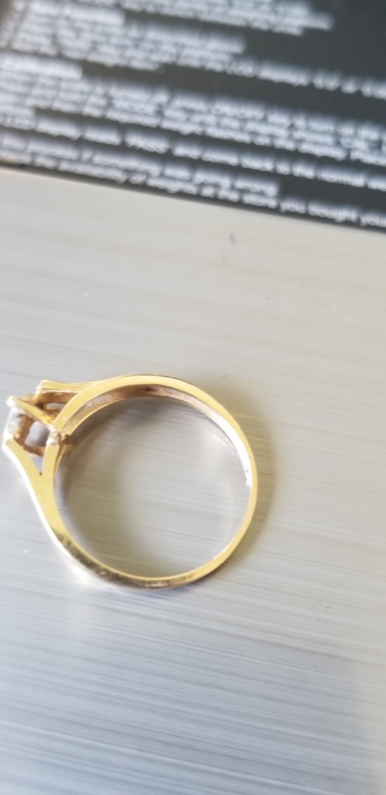 10K Solid Yellow Gold Diamond Heart Ring Size 7 1.95g