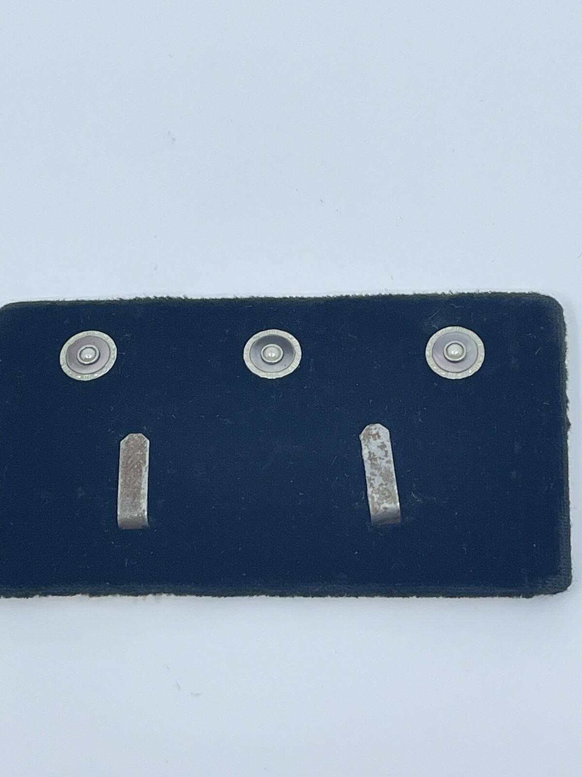 Krementz Larter shirt Bodkin studs Mother of pearl and seed pearl center