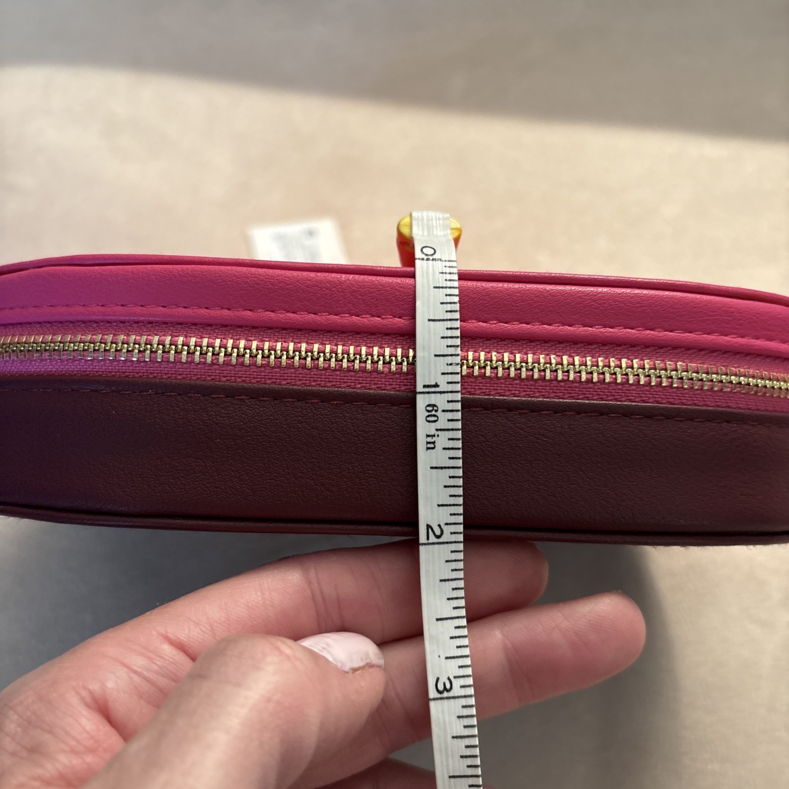 A New Day Round Zip Jewelry Organizer Pink Travel Case NWT Compact