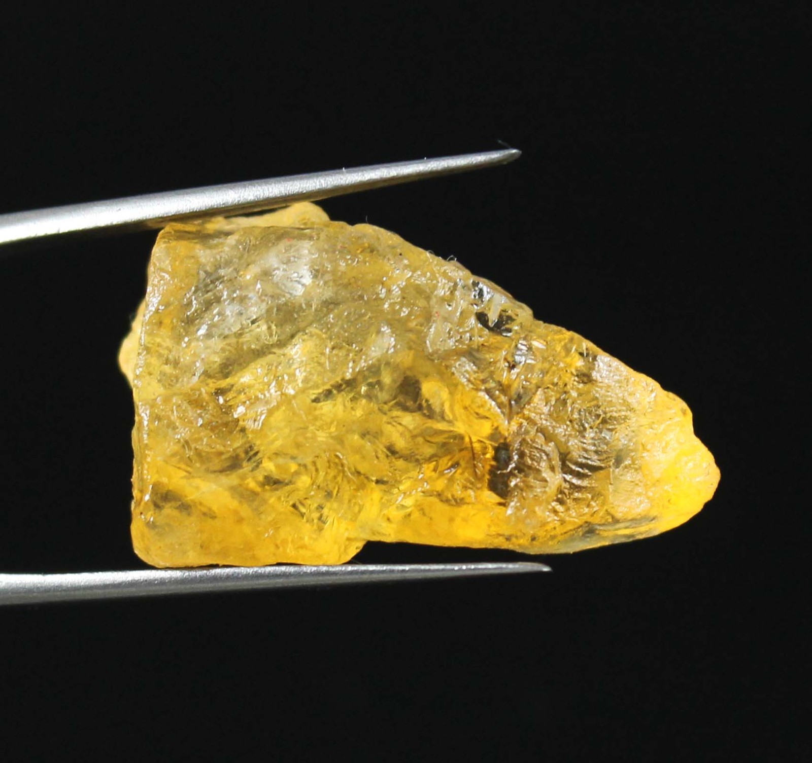 Natural 26.75 Ct Yellow Grossular Garnet Gemstone Rough Certified T37066