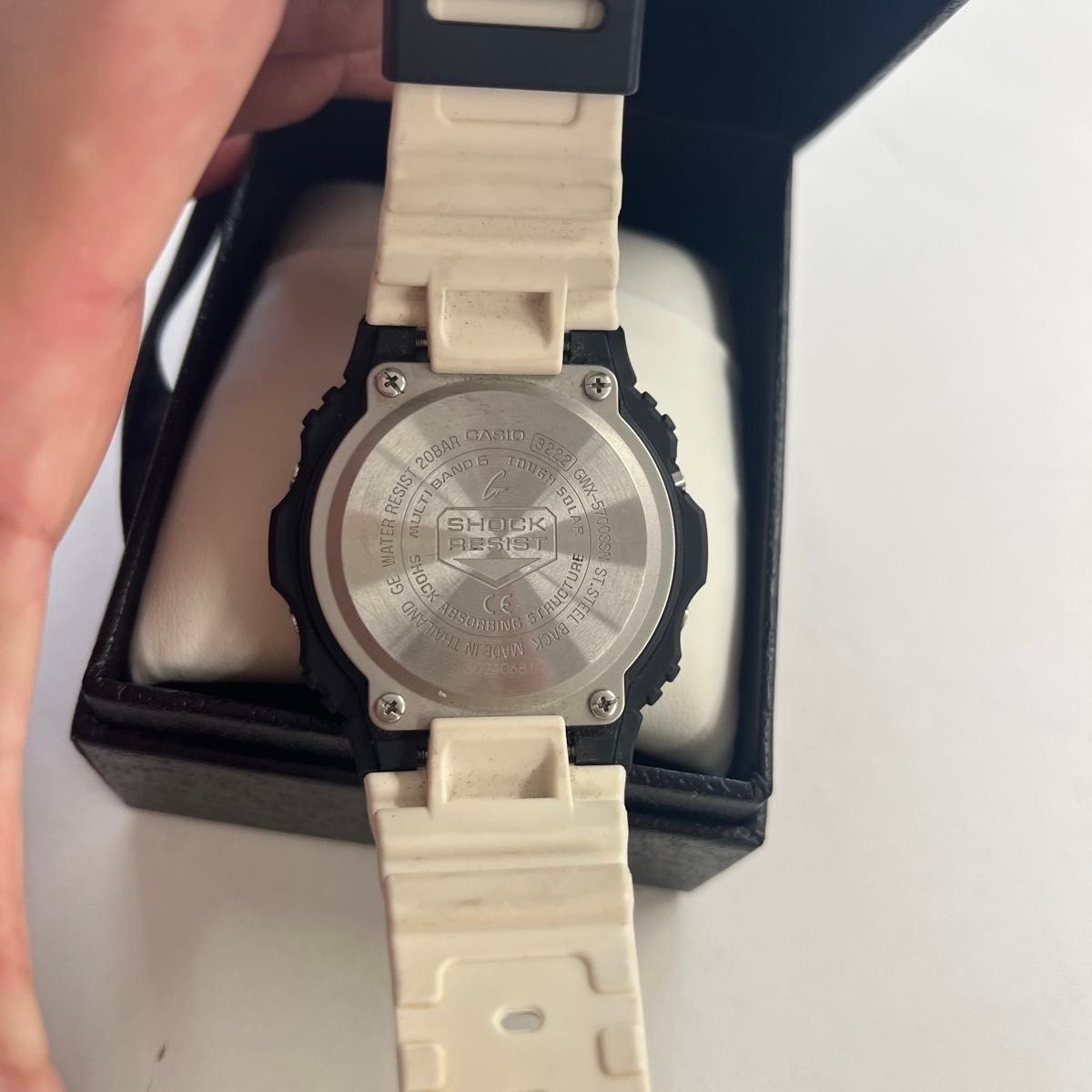 Casio G-SHOCK G-LIDE GWX-5700SSN Solar Radio White Black Japan Used