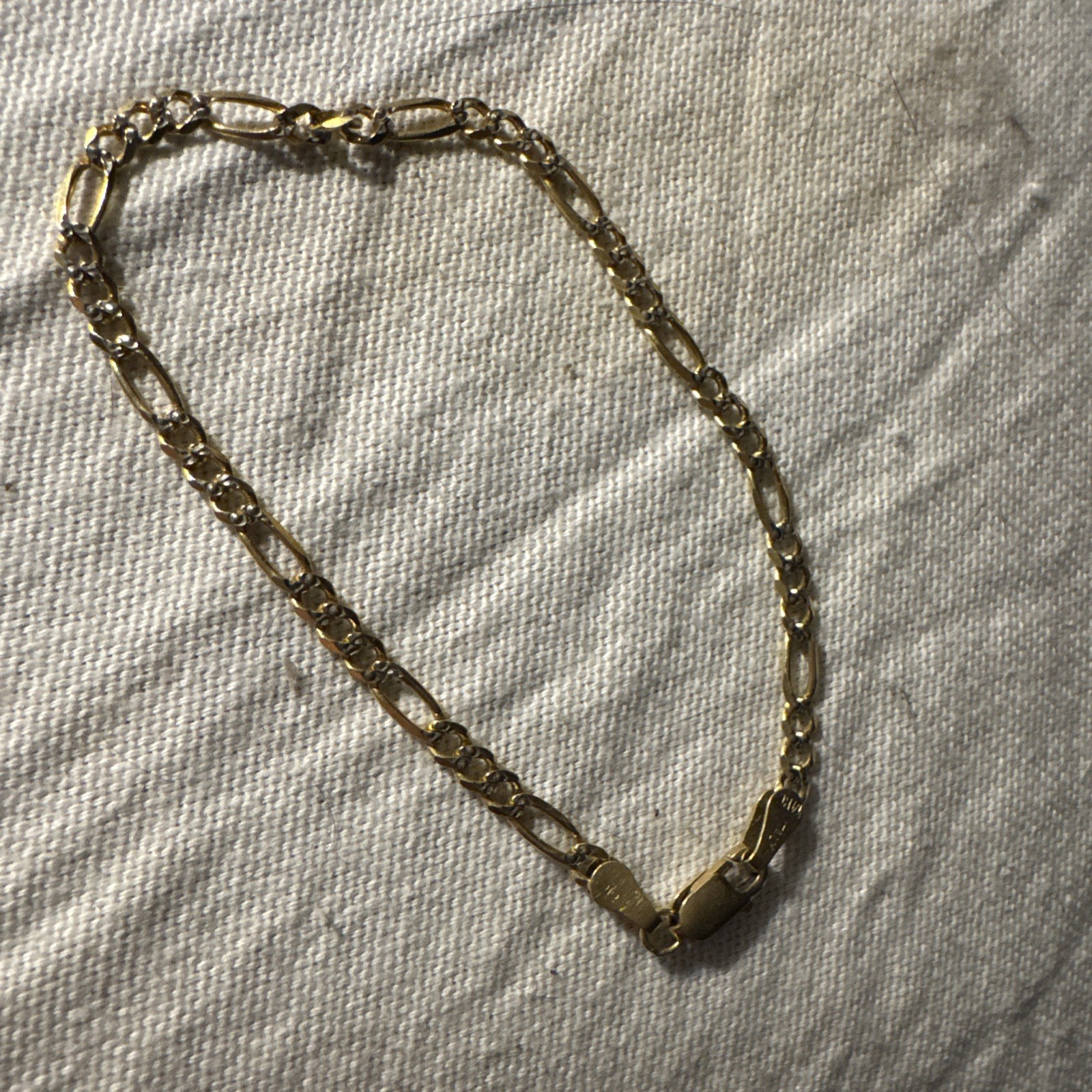 Vintage 14K Yellow Gold Figaro Link Bracelet 7 1/8″ Italy 3.24g