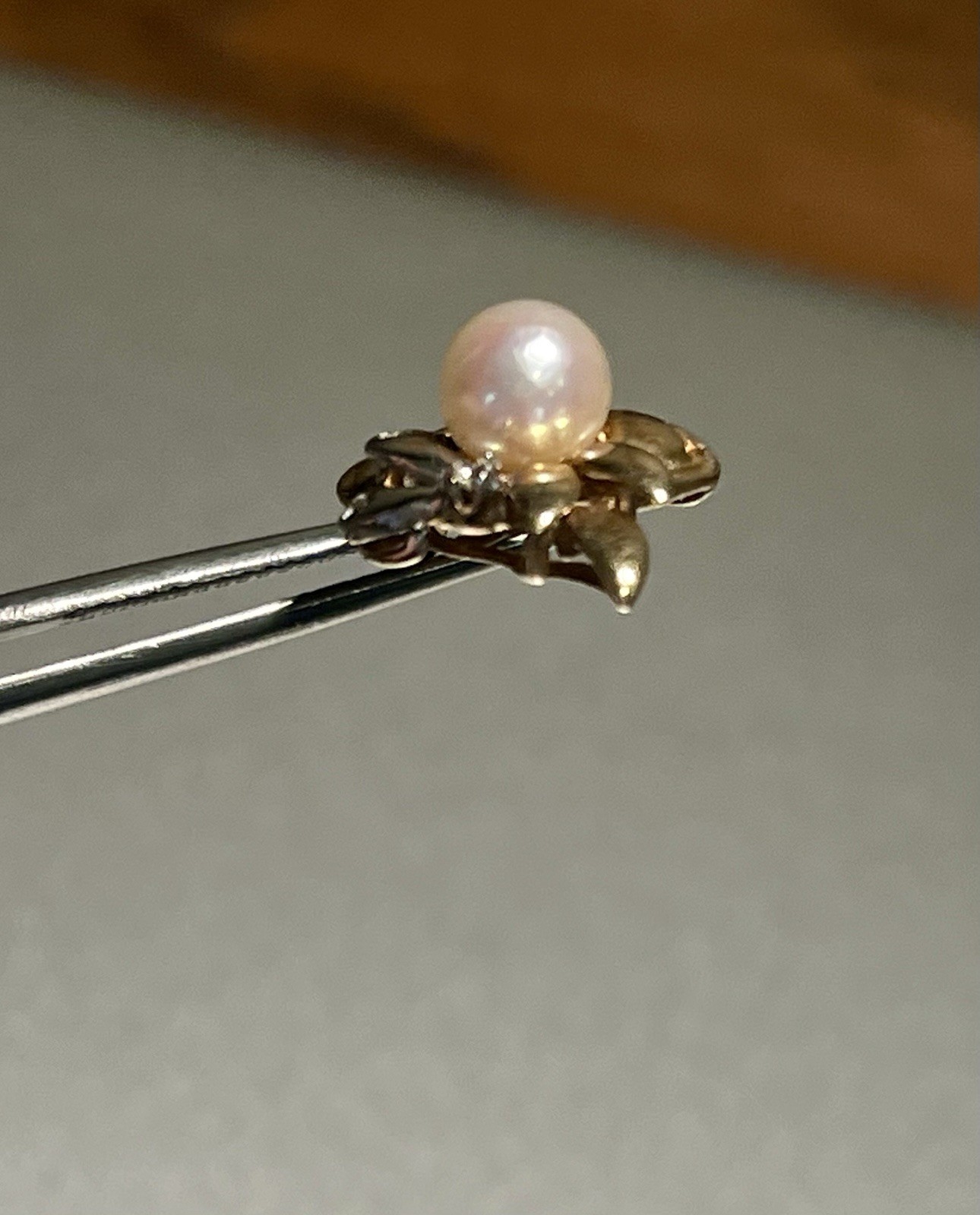 14k Yellow and White Gold Pearl and Diamond Pendant 2.41gr 1 X1/2 Inch Vintage
