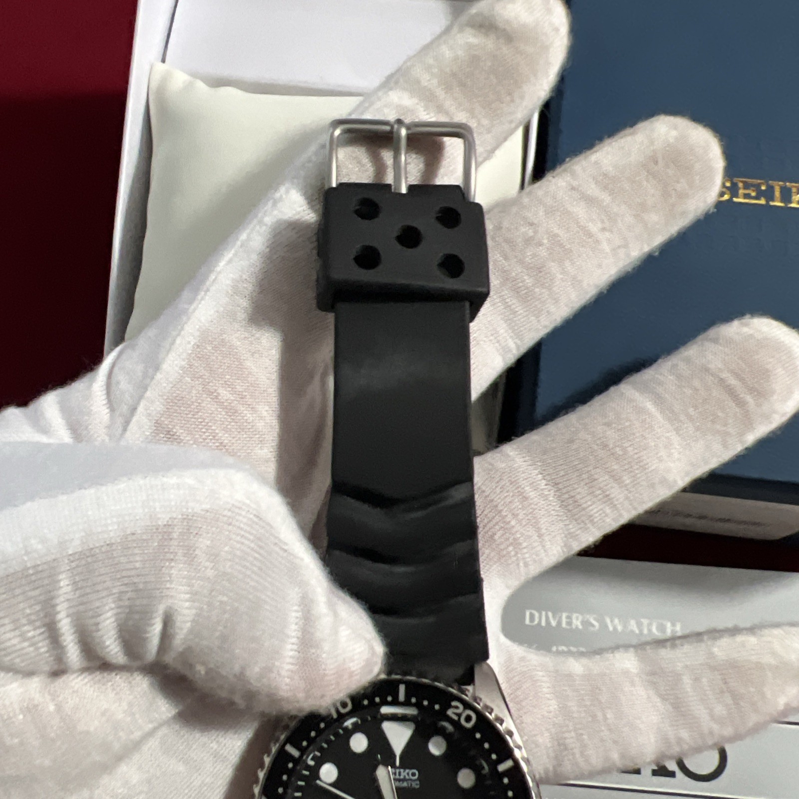 Seiko Men’s Black Watch – SKX013K Seiko Scuba N.O.S. SKX007 Seiko skx007j