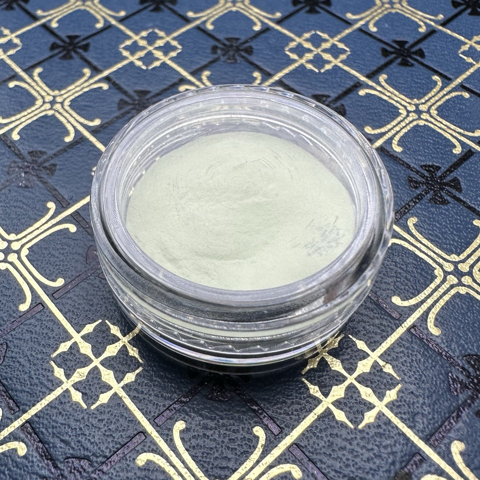 Vintage Watch Luminous Restoration Powder – 3 Grams – Green Tritium-like Glow