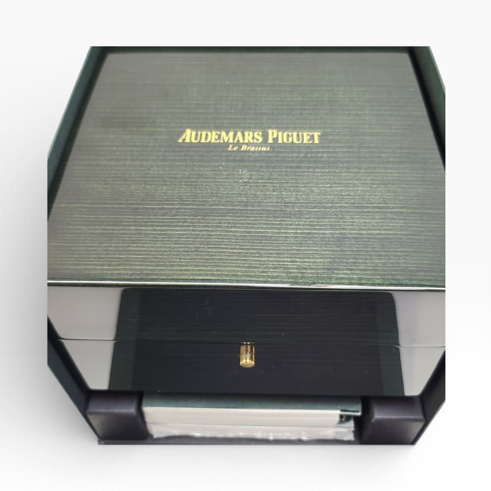 Full Set 2016 Audemars Piguet Royal Oak Off Shore Watch 26401RO.OO.A002CA.01