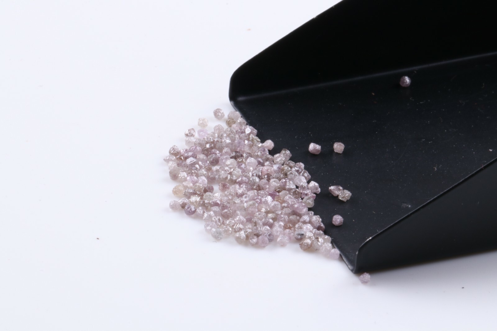 30pcs 1.3-2.0mm Natural Light Pink Raw Diamond Rough Uncut Diamond Rondelle Lot