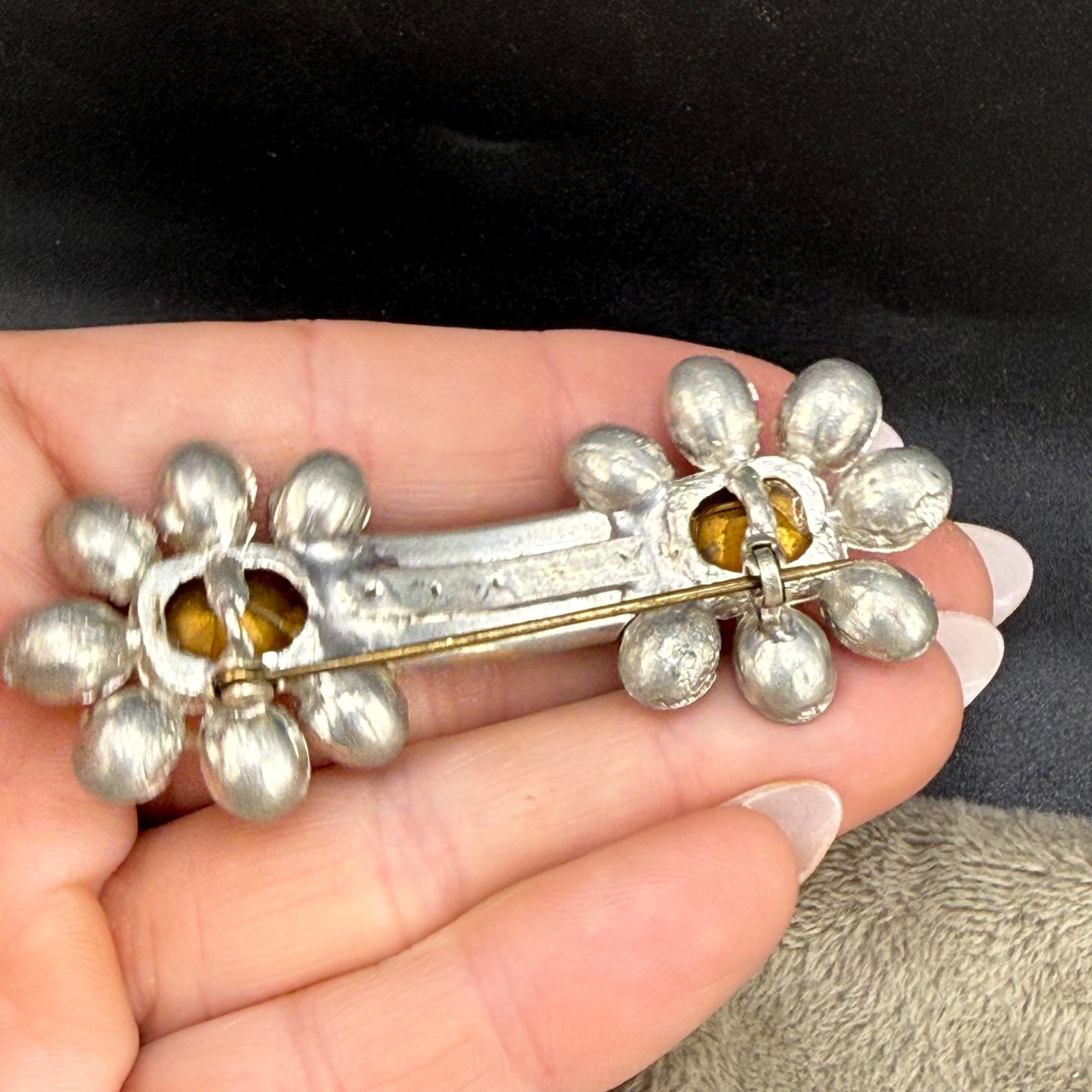 Vintage Art Deco Rhinestone Brooch Blue Silver Tone