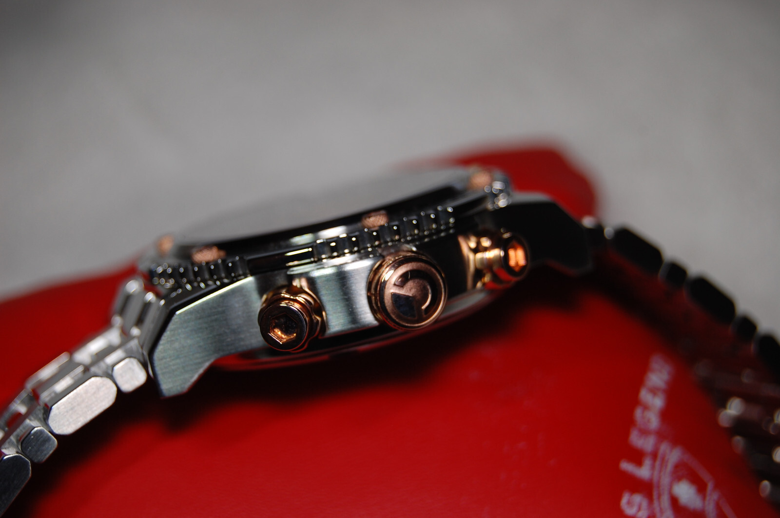 New Swiss Made Sector 890 25 Jewels Automatic Chronograph Valjoux 7750 Watch