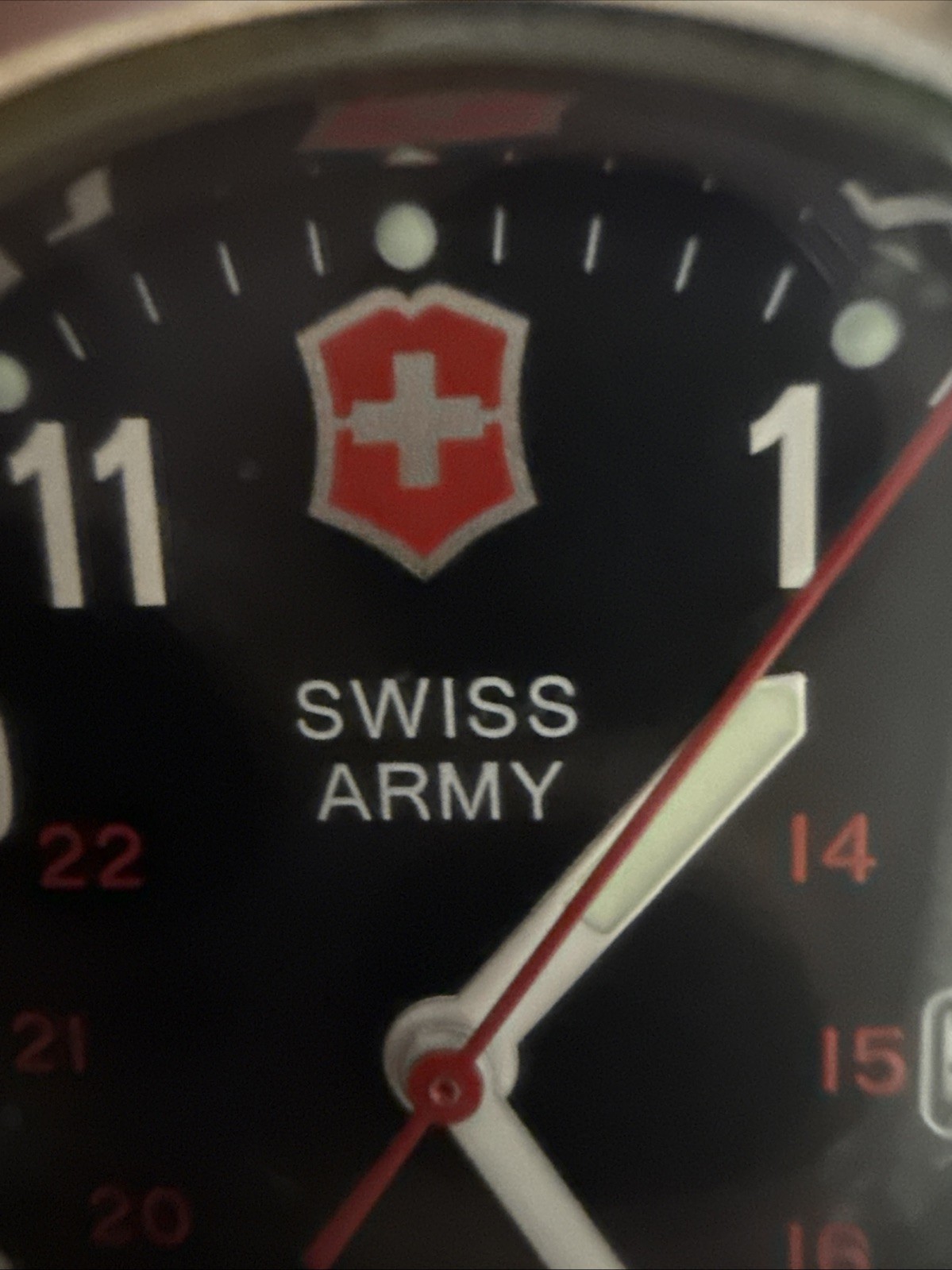 Victorinox Garrison 40mm Silver Stainless Steel No Strap Needs Battery