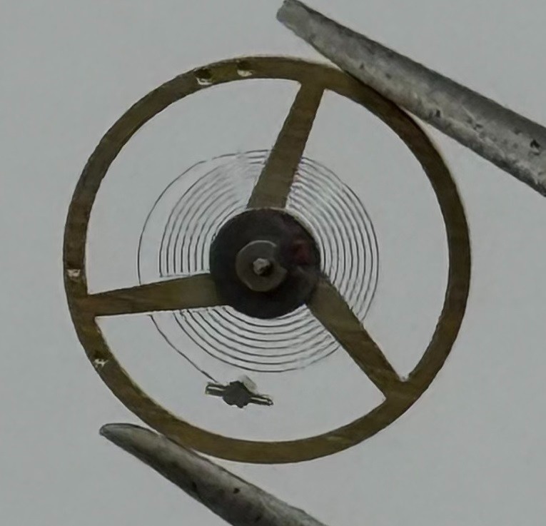 ST 69-21 Balance Wheel Complete And Spring Renata 1509 Watch Movement Parts NOS