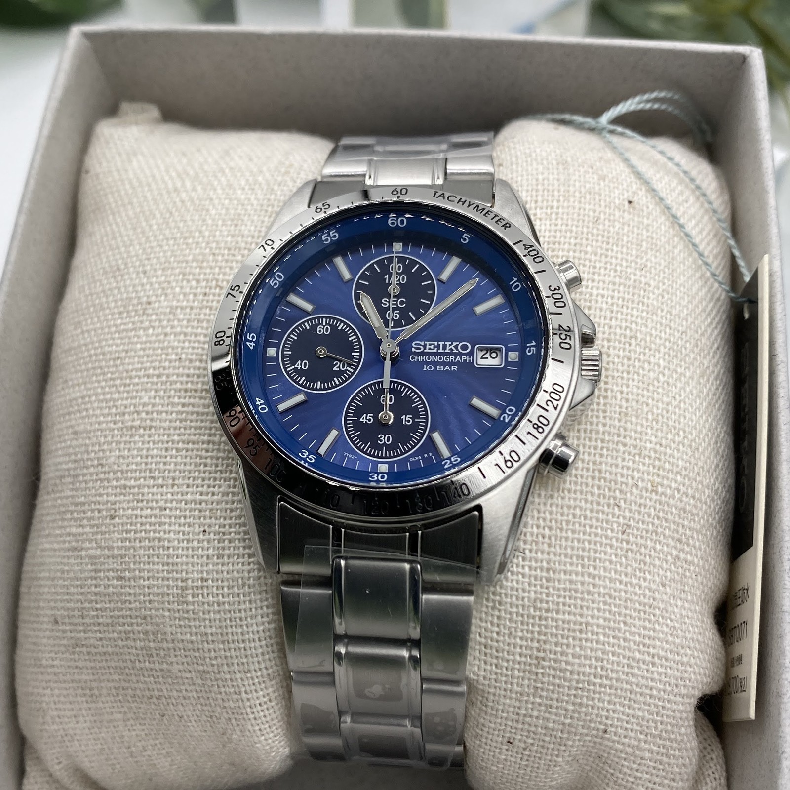 New Item SEIKO WATCH Men’s Quartz Chronograph Watch SBTQ071