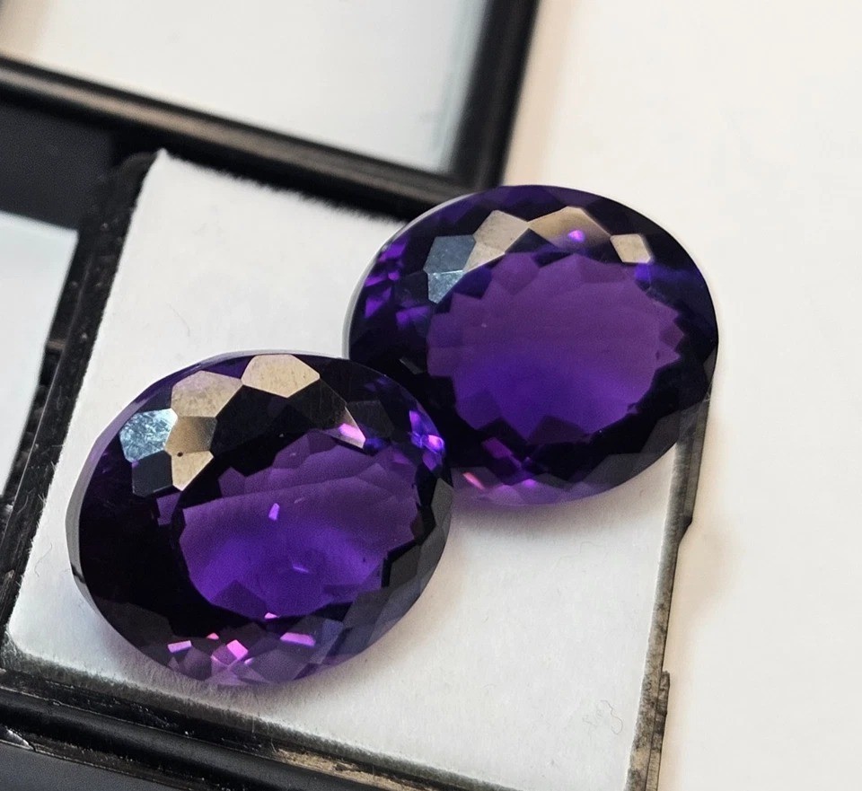 Oval Cut Pair Natural Amethyst 22-23 Ct Loose Gemstone For Making Earing