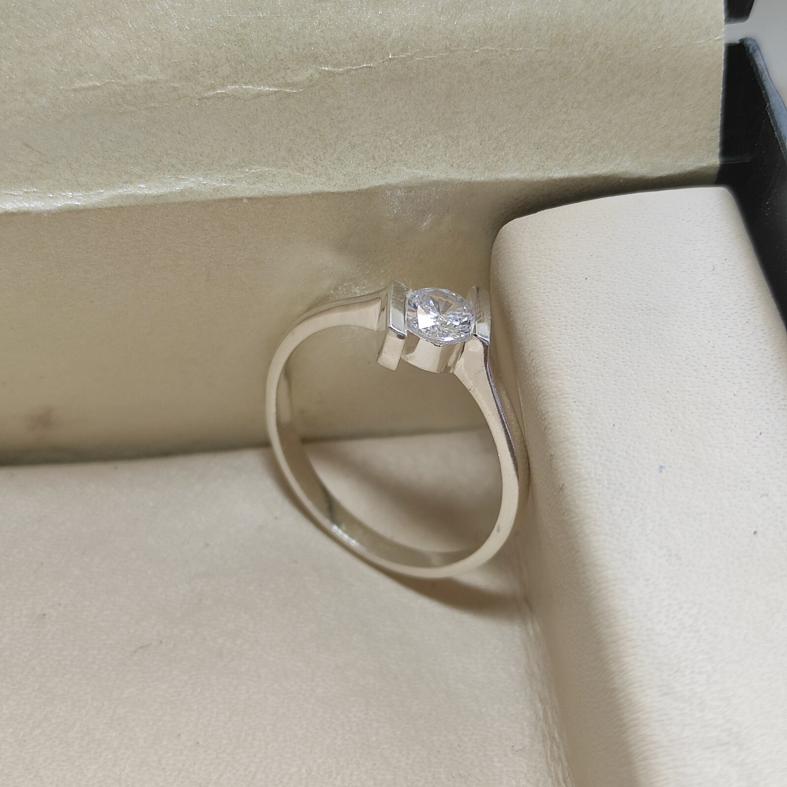 Amazing white simulant diamond ring | American diamond ring | Ring gift C6889