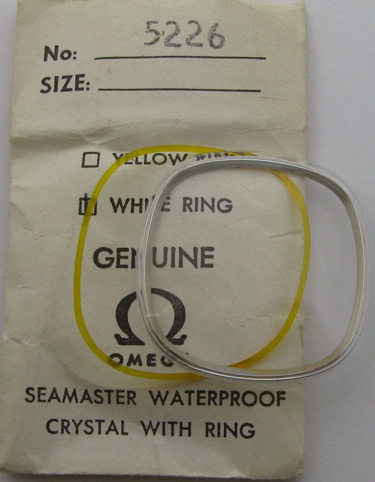 Omega Watch Crystal / Acrylic 5226 32.1 x 32.1 mm white / silver tension ring