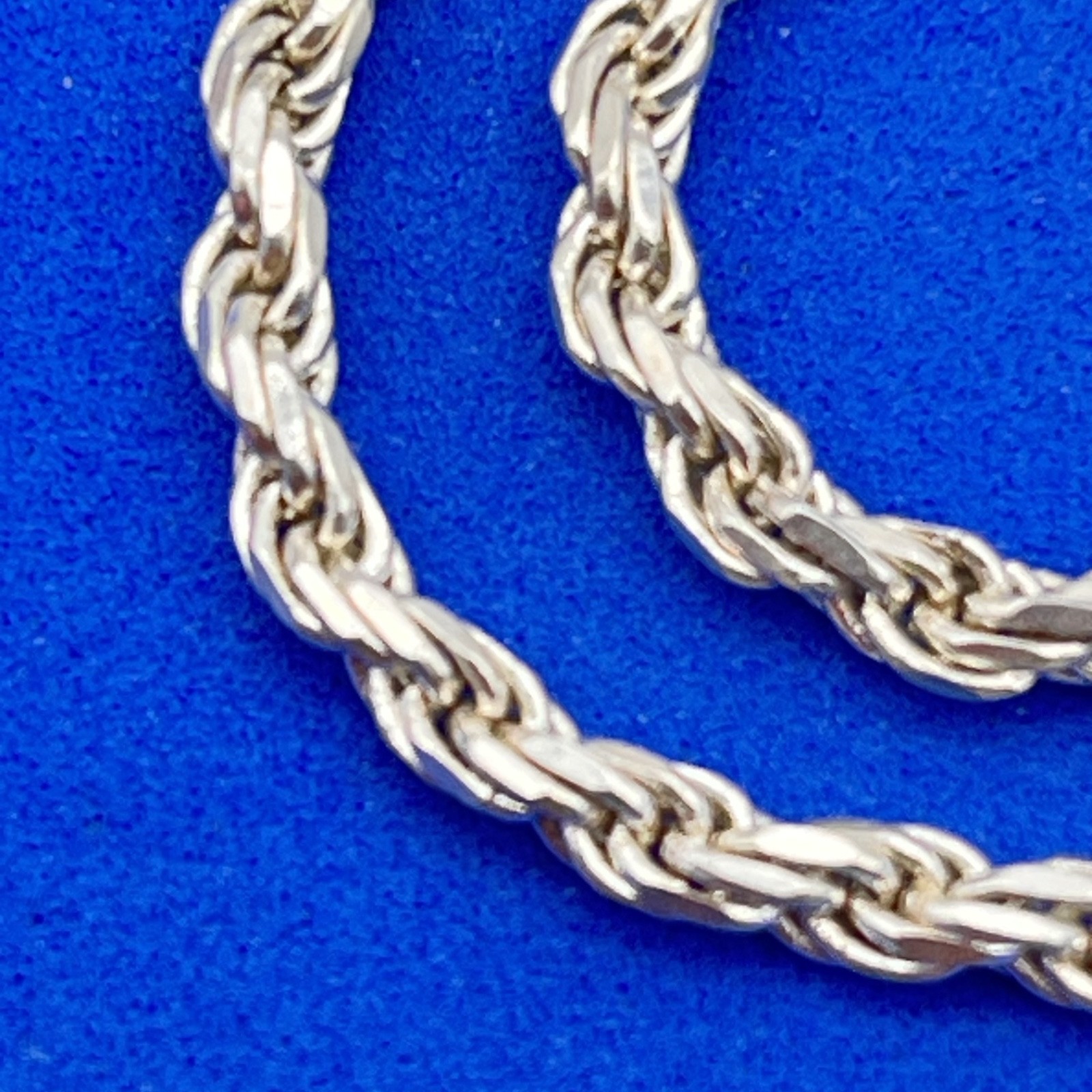 Sterling Silver Bracelet Rope Chain Swirl 5 Grams Stamped KC 925 Italy 7″
