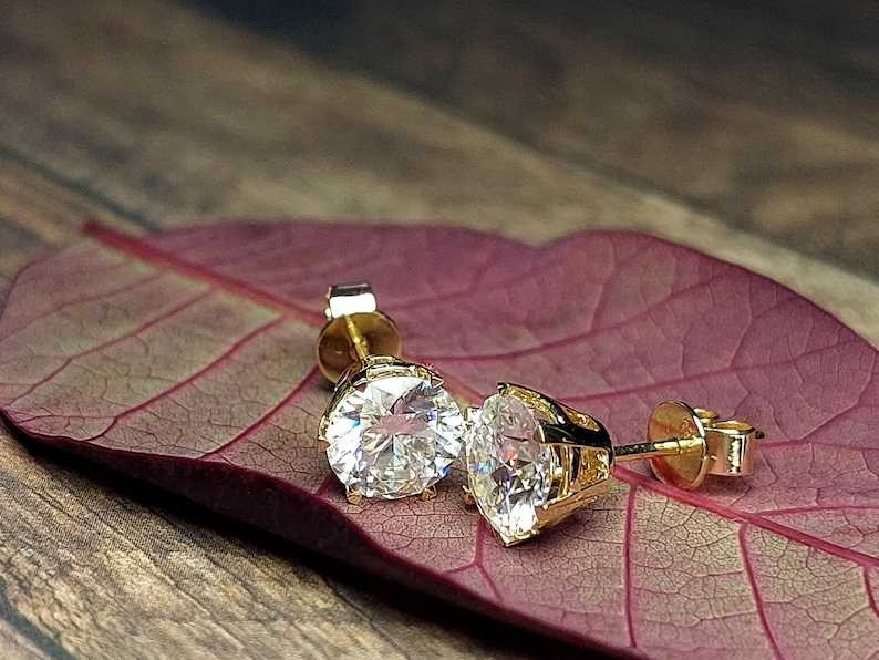 3 Ct Round Cut Certified Lab Grown Diamond Earrings Stud 925 Silver Gift For Her