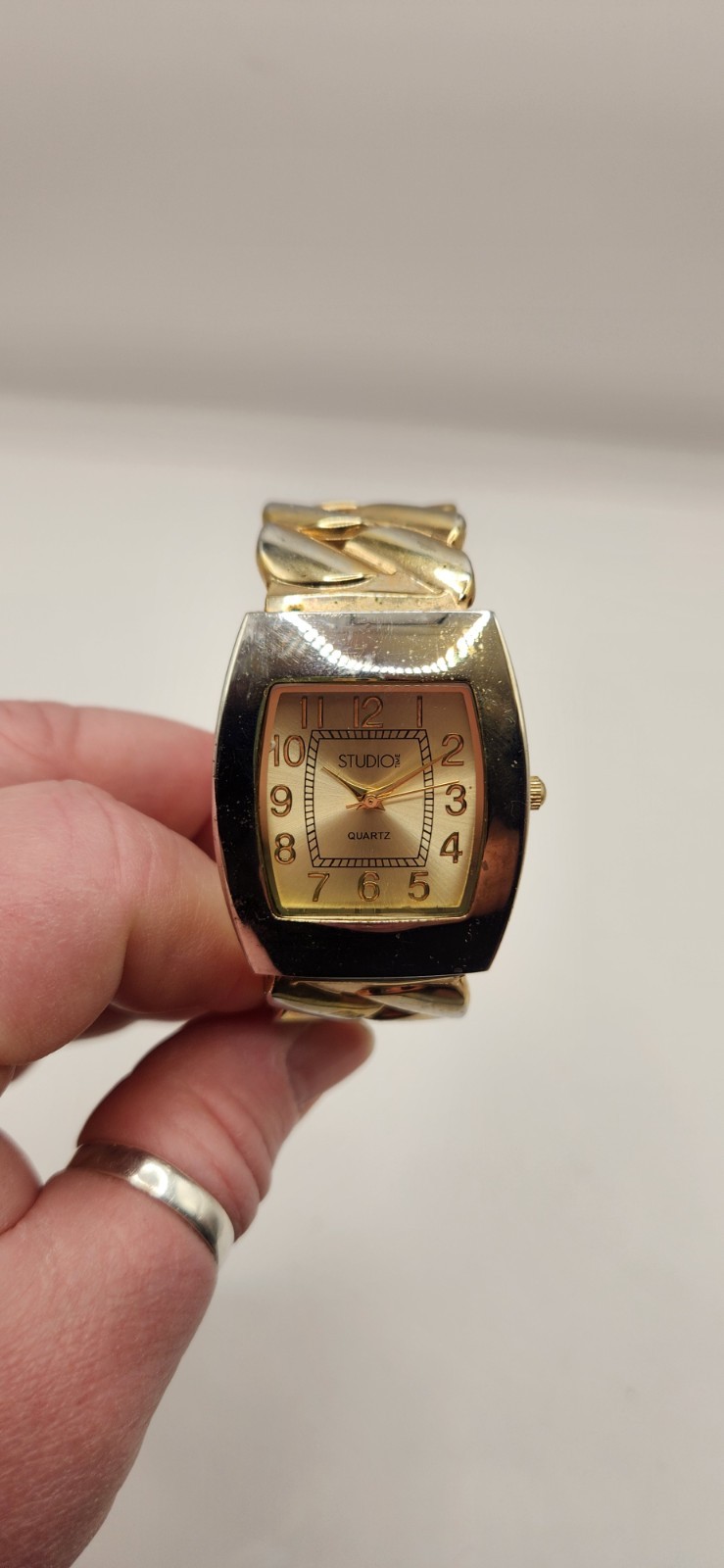 Studio Time STD1046T Bangel Cuff Band Women’s Watch Gold Tone PARTS ONLY