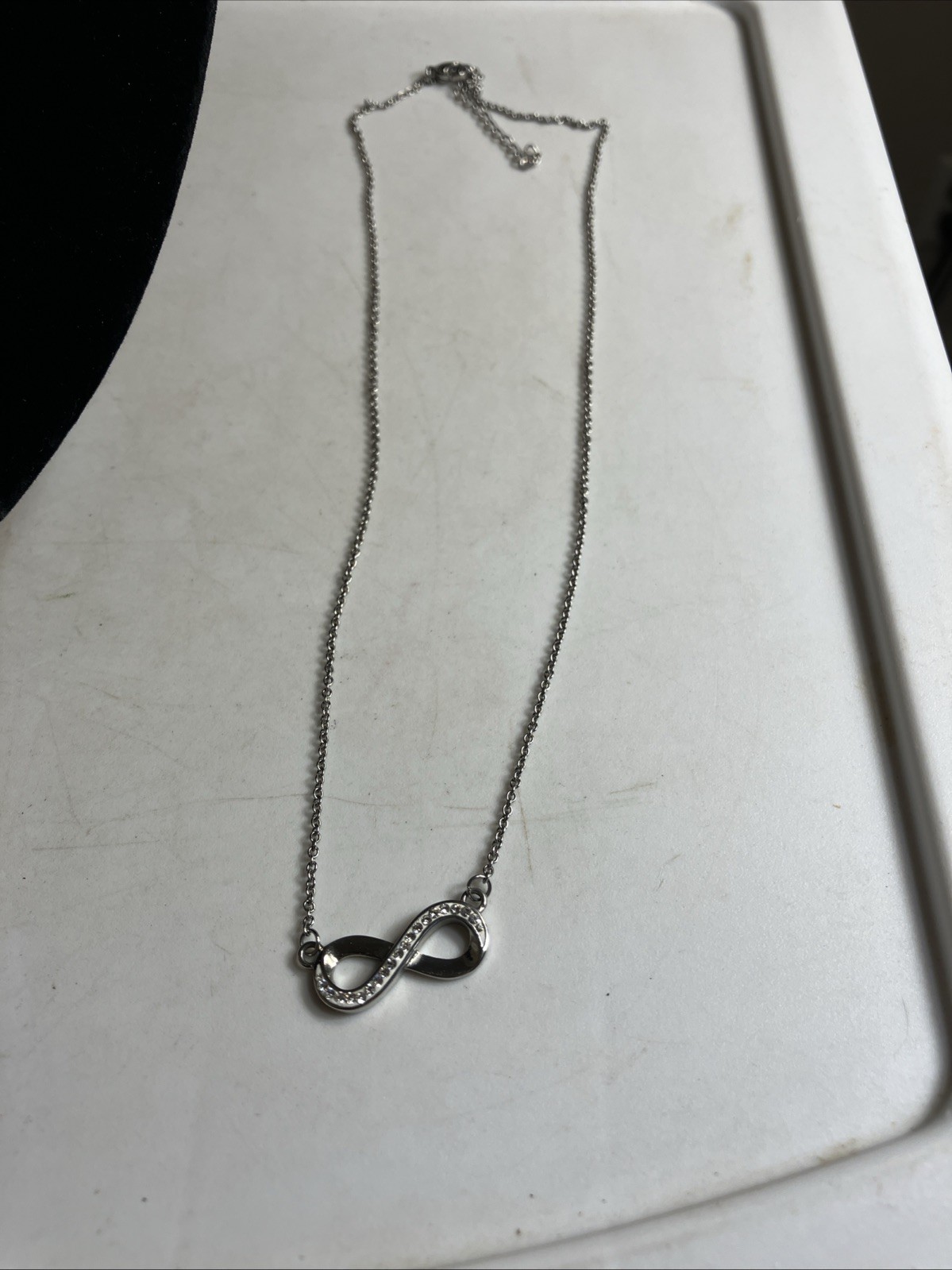 HMK LIC Stainless Steel Infinity Necklace 18-20” Adjustable Elegant Gorgeous
