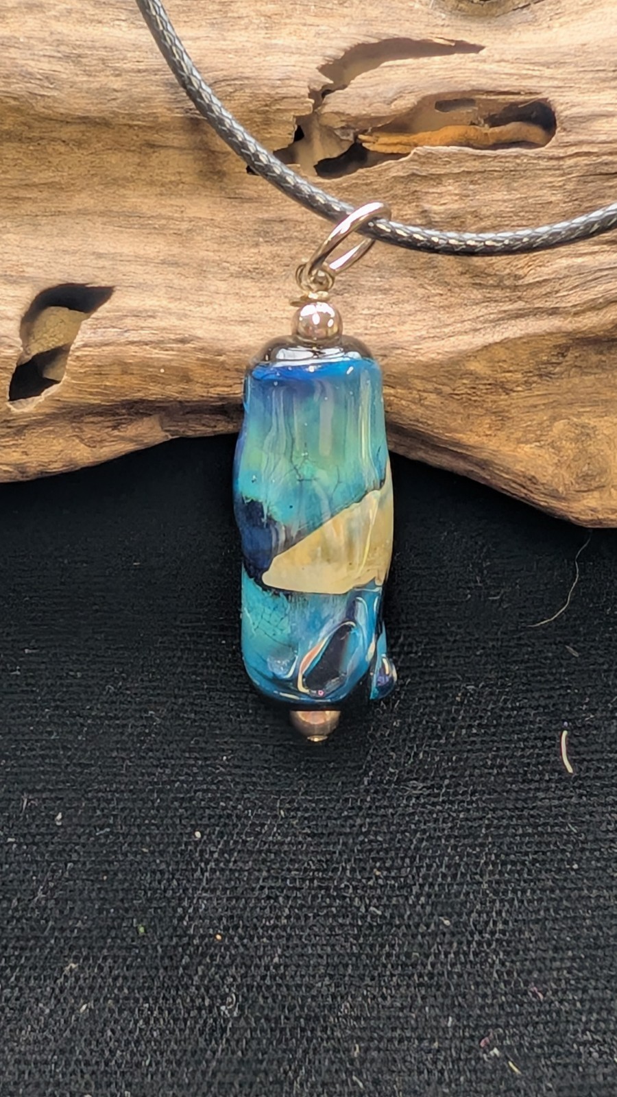 Necklace Blue And Yellow glass #902