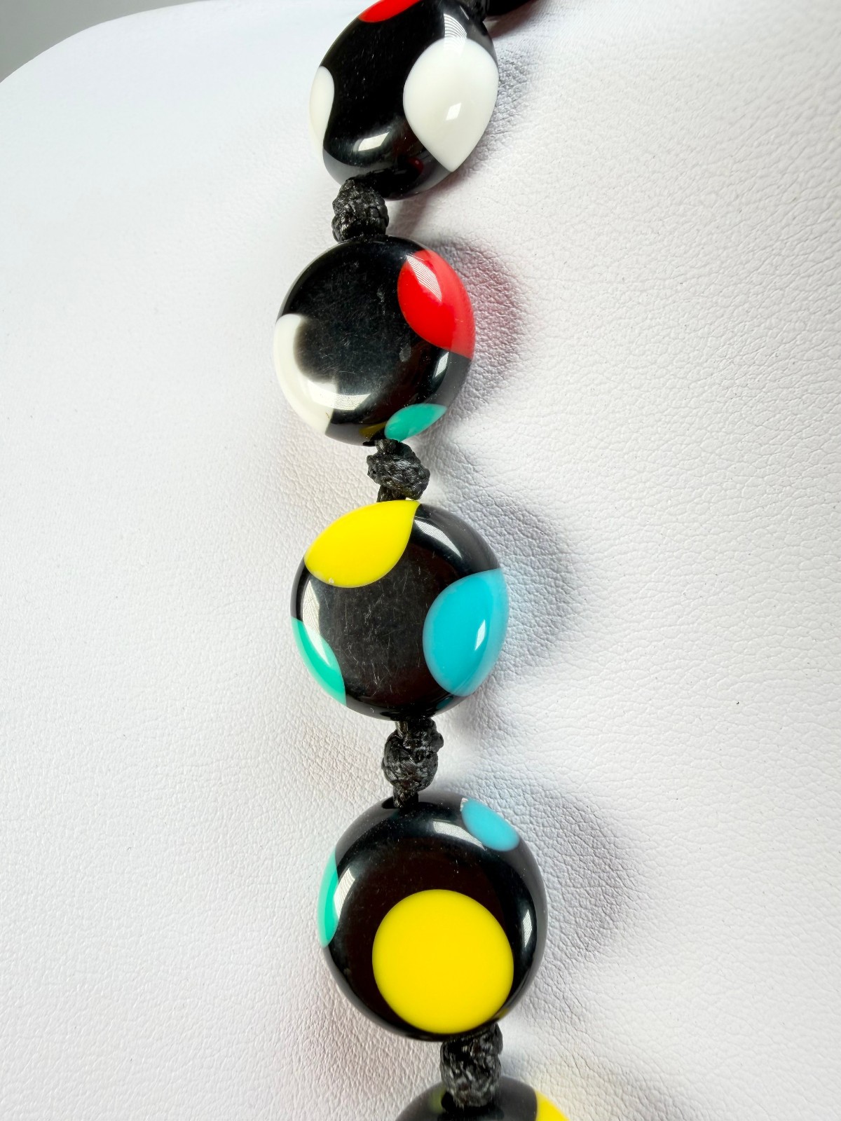 Sobral – Dots “Yoi” Multi coloured Dots Resin Necklace ( 005358 )