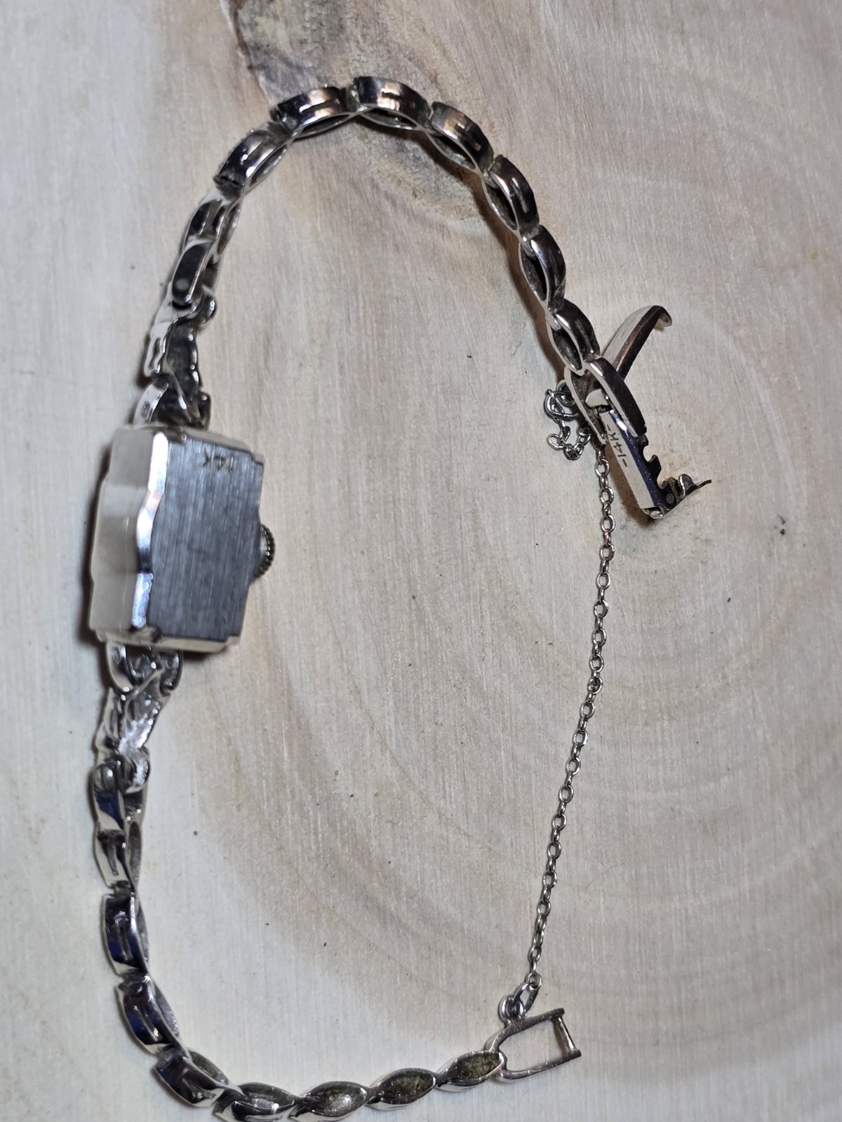VTG WITTNAUER 14K WHITE GOLD DIAMOND LADIES Cocktail Watch Non-working 15.42g