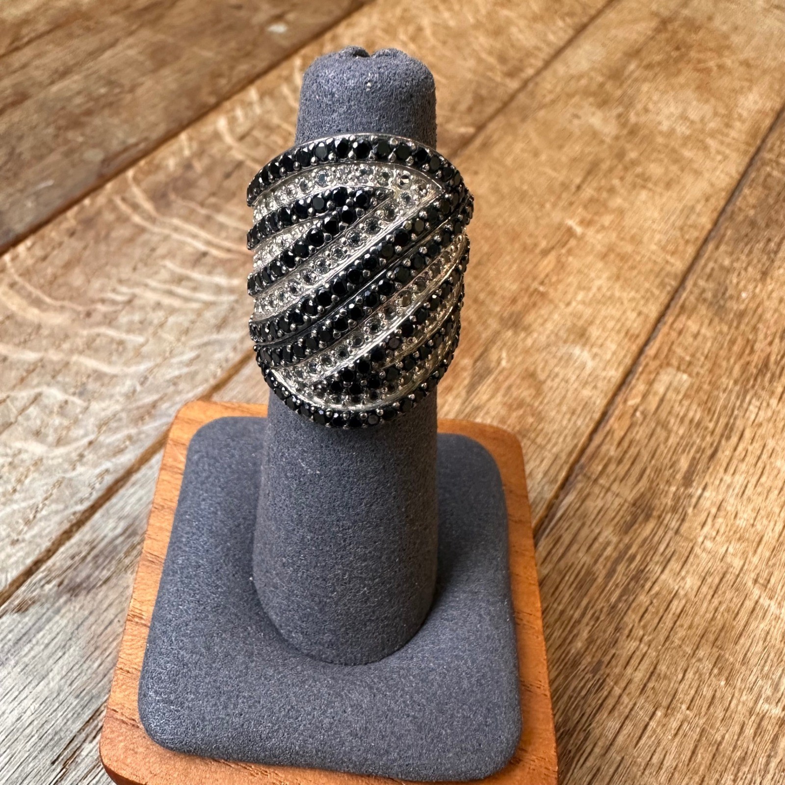 Cocktail Wide Band Ring Women Size 5.5 Pave Spinel Crystal Silver Black Modern