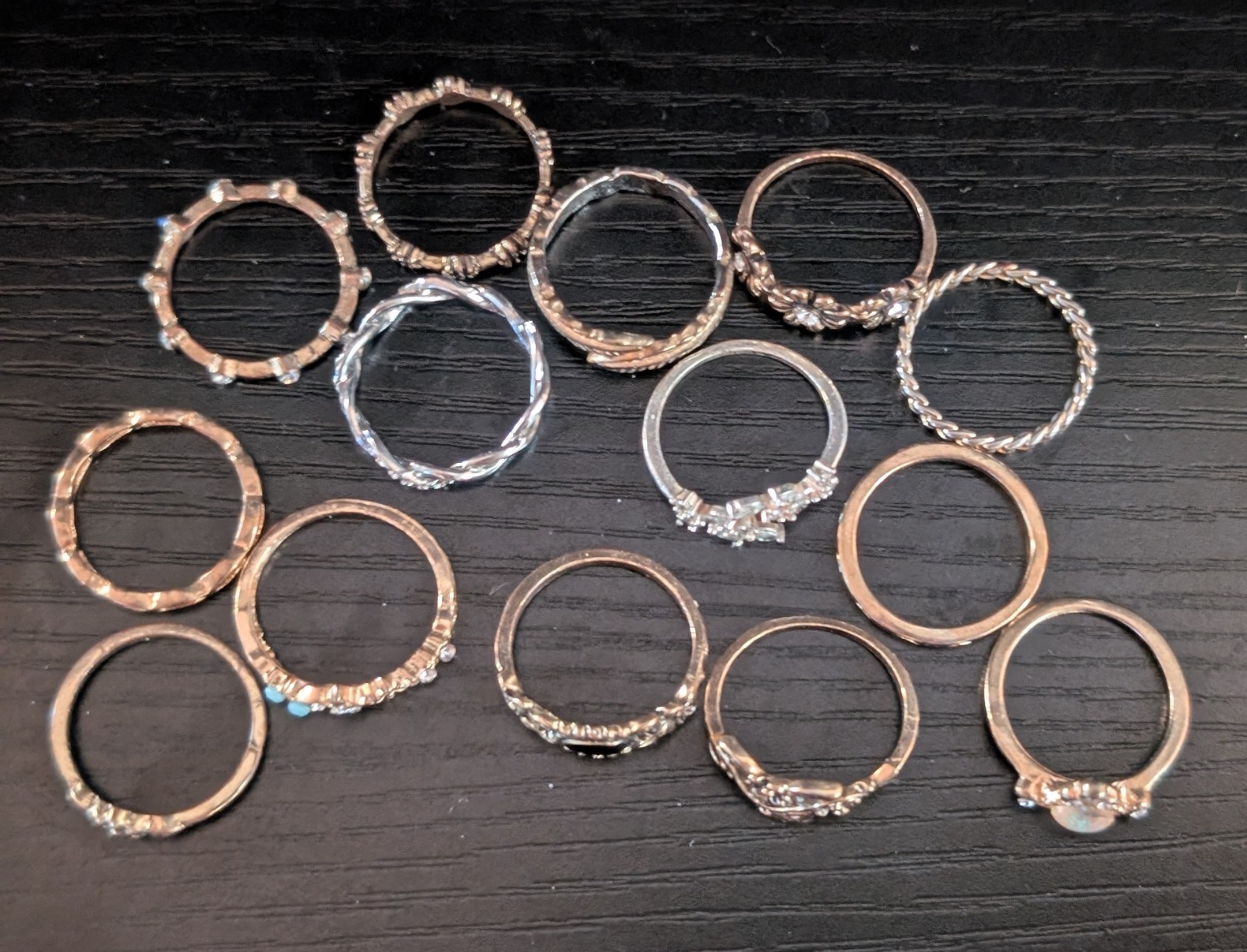 Lot of 14 Gold Silver Tone Floral Leaf Dainty Stackable Ring Size 7 mostly