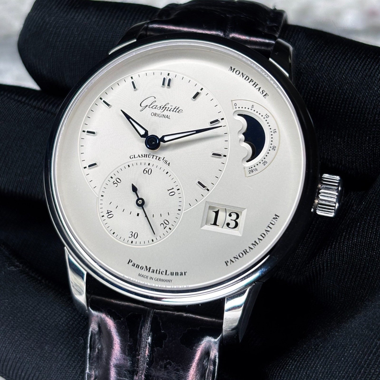 2022 Glashütte 40mm PanoMaticLunar Moonphase 1-90-02-42-32-61 with box & papers