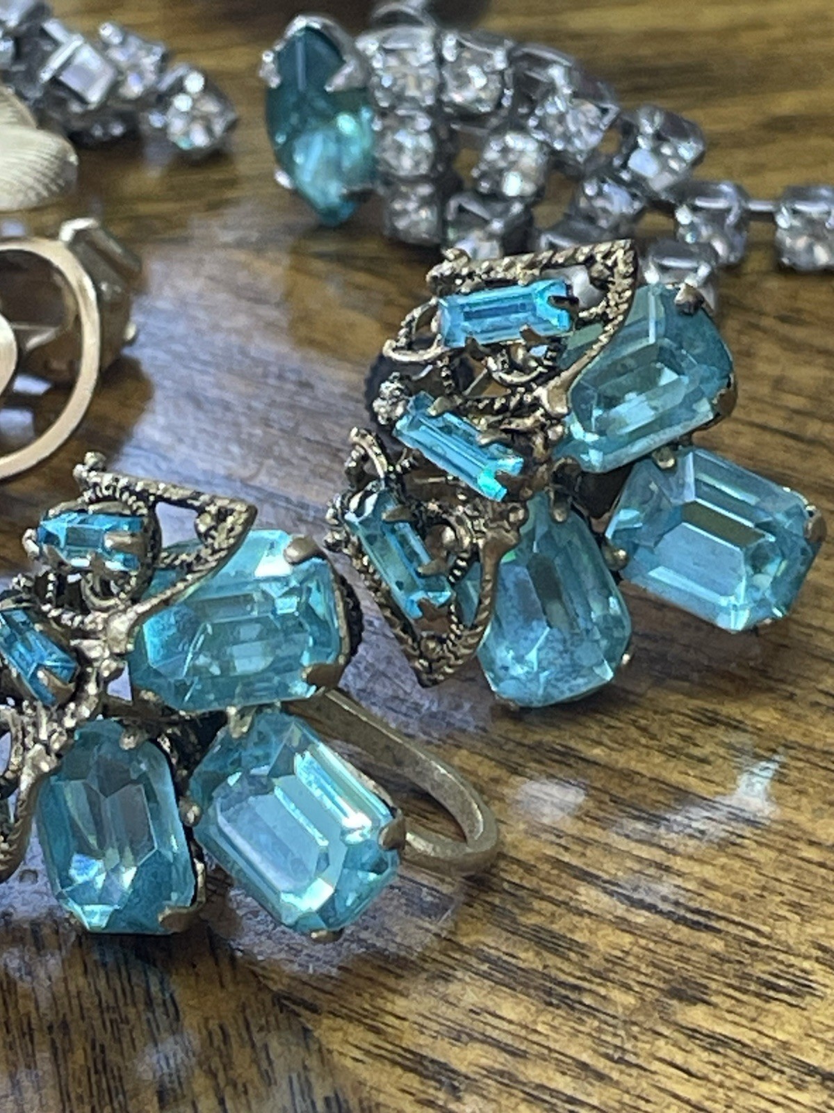 9 Pair Mid Century Clip & Screw On Earrings. Some Signed. Weiss, Star, Etc