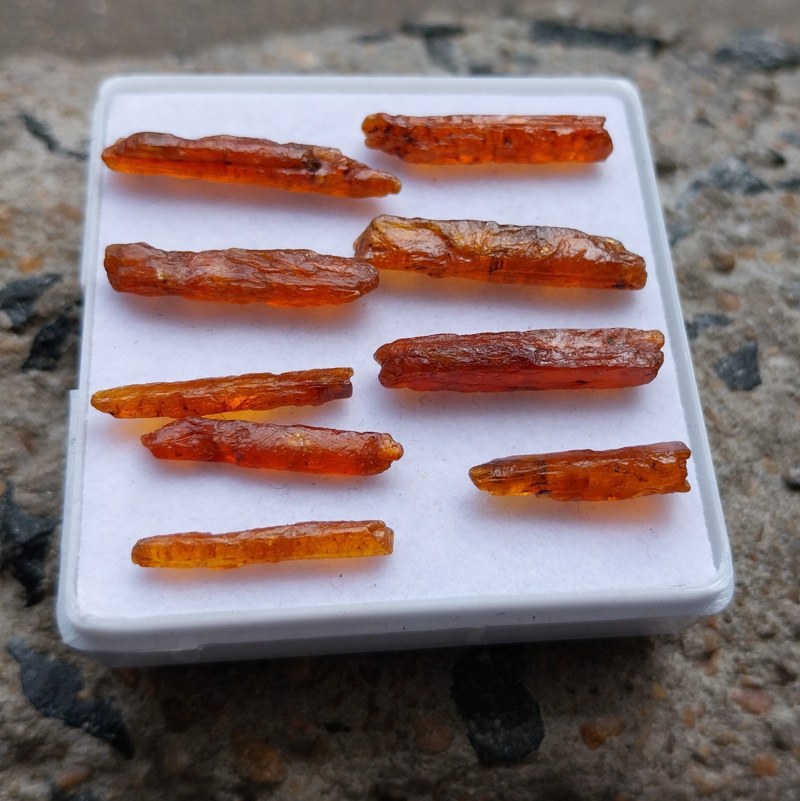 31 Carat 17 to 35 MM Natural Orange Kyanite Crystal Raw Rough Pencil 9 Piece Lot
