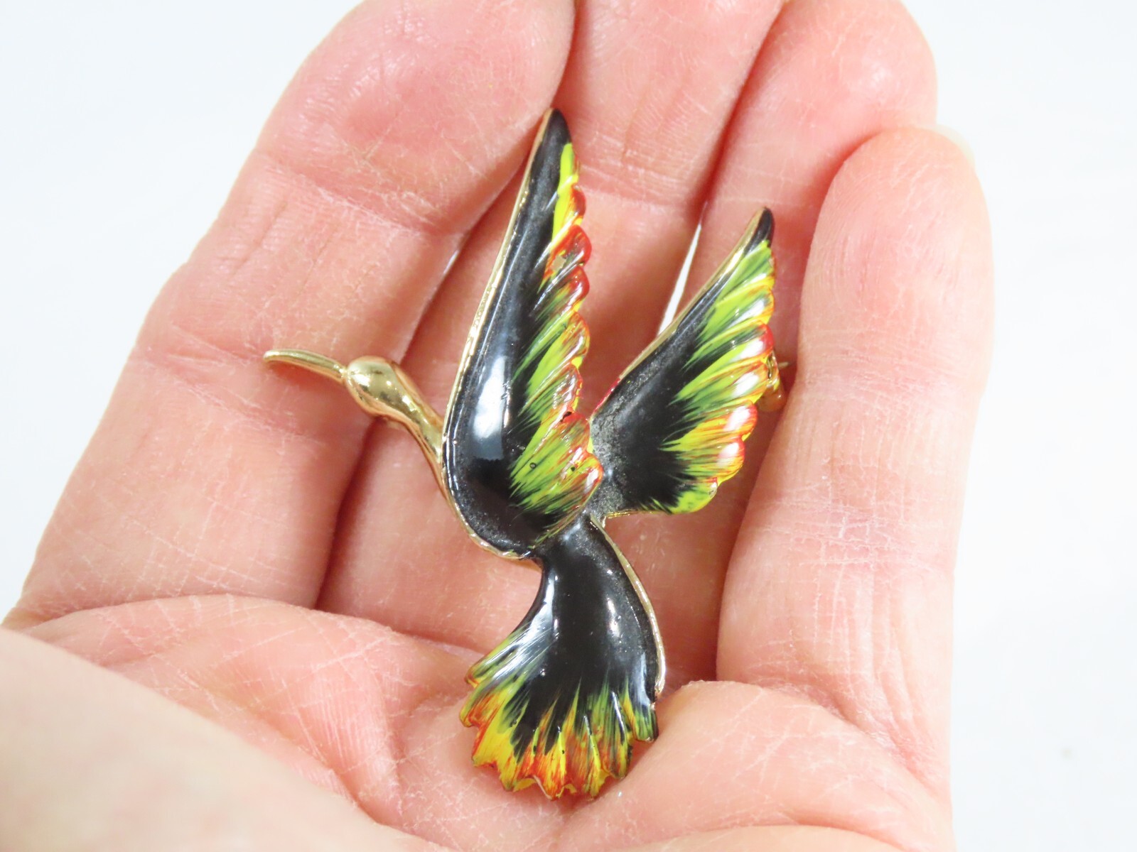 Gerry’s Vintage Enamel Hummingbird Brooch Pin Gold Tone Signed D1940