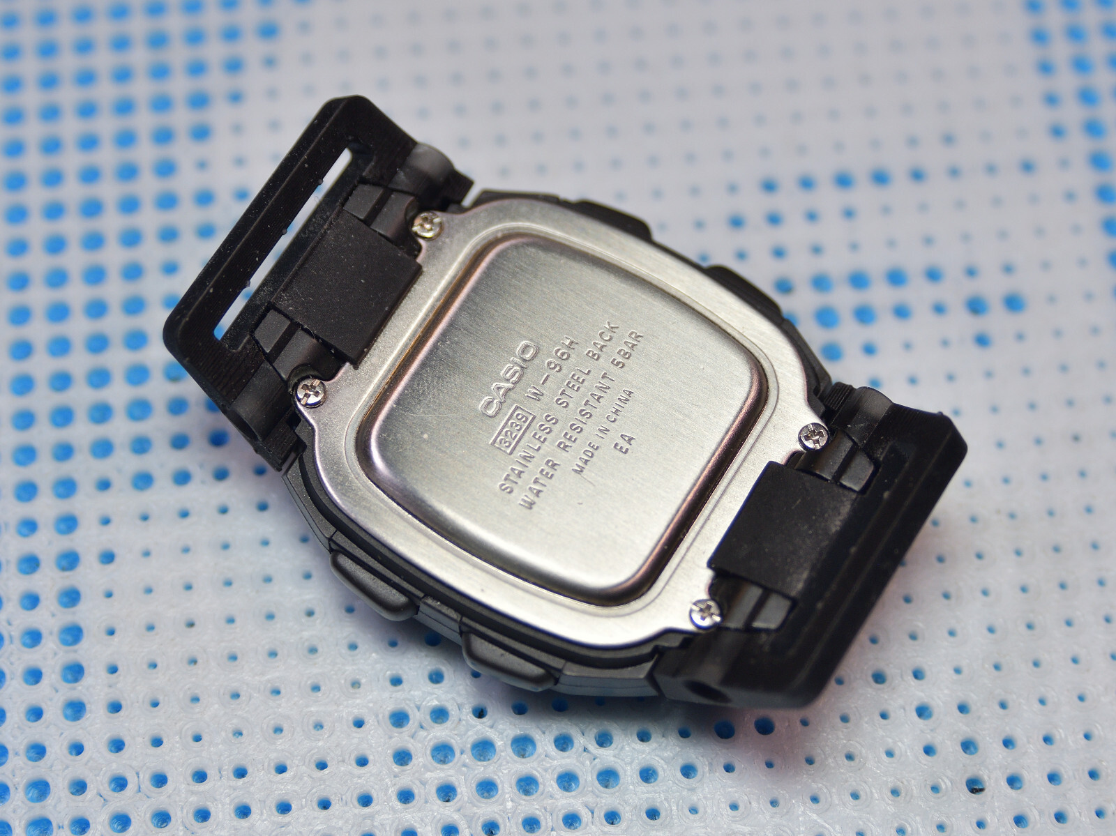 Tough Resin Strap & Band Adapter for Casio W96H Digital Watch