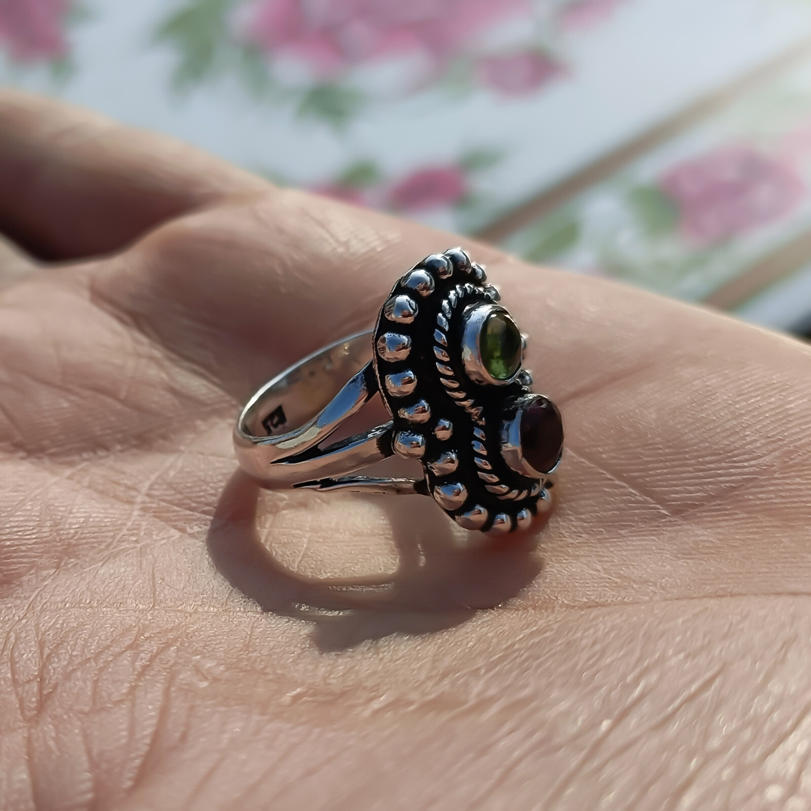 Mozambique Garnet Cut & Peridot Gemstone 925 Sterling Silver Handmade Ring/p-112