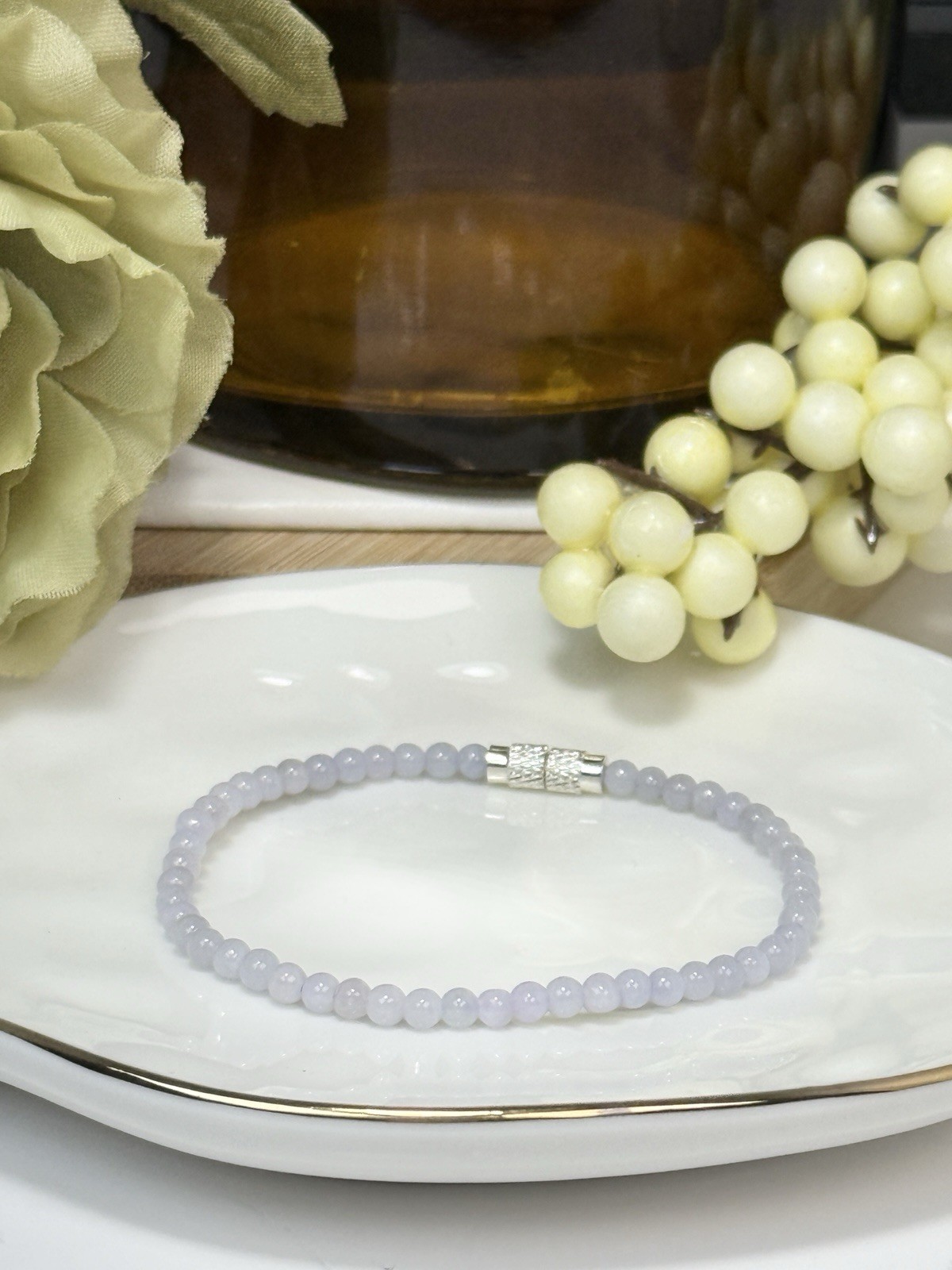 Jadeite Lavender on 6 1/2IN Non Adjust Nylon Closure Twist Bead Bracelet 3.6MM