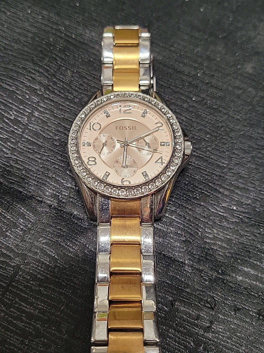 Fossil Riley Women Watch Gold Silver Tone Rhinestone Quartz Works New BatteryW12